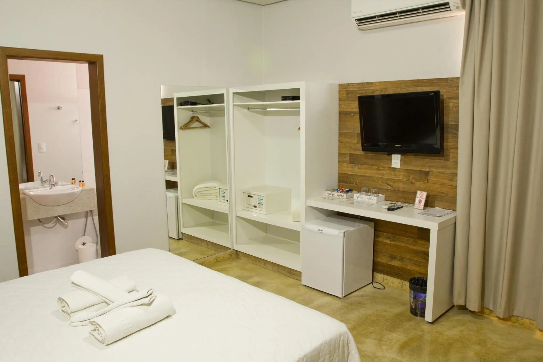 Bed in Pousada Parador da Figueira