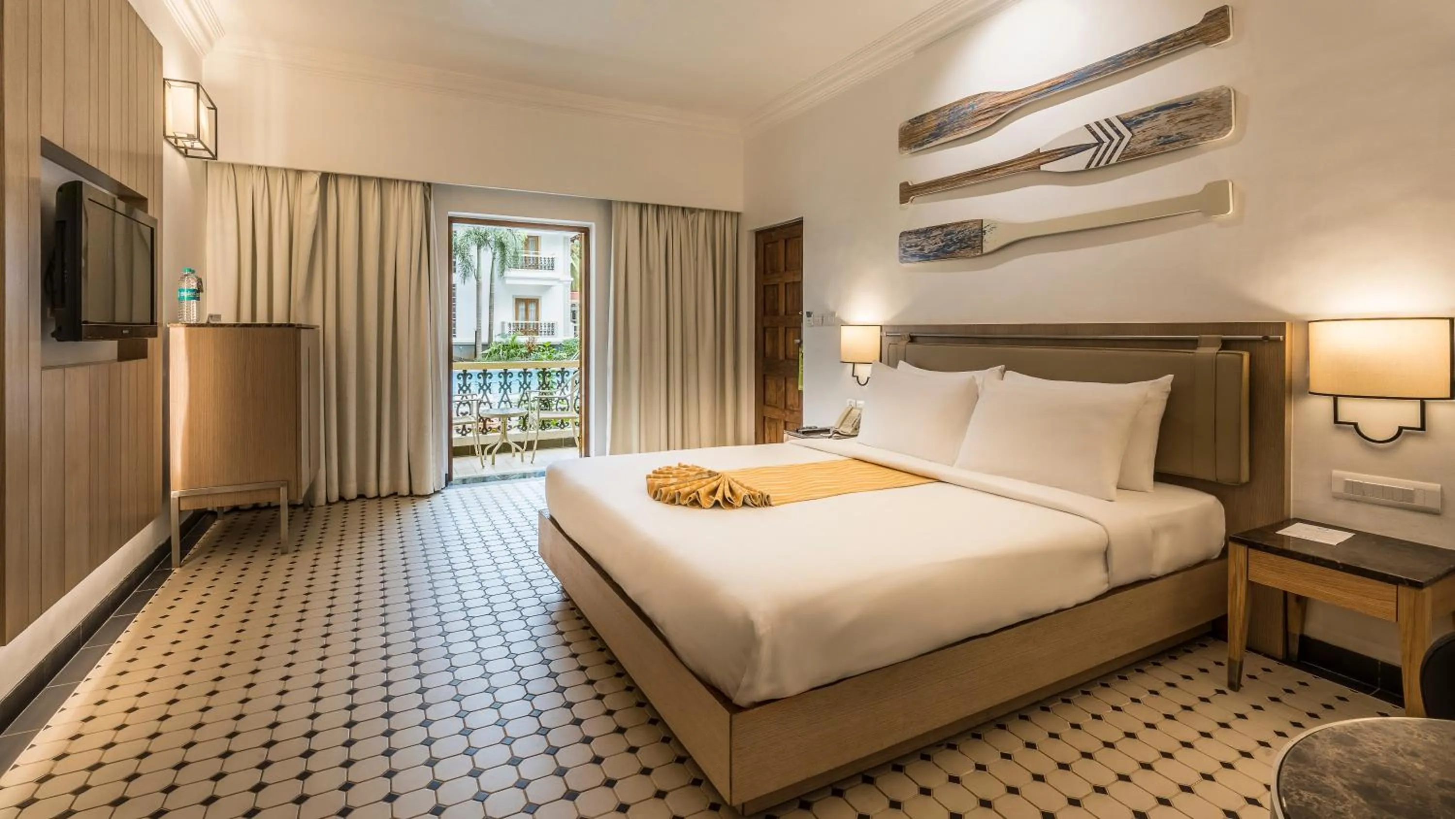 Bedroom, Bed in Radisson Goa Candolim