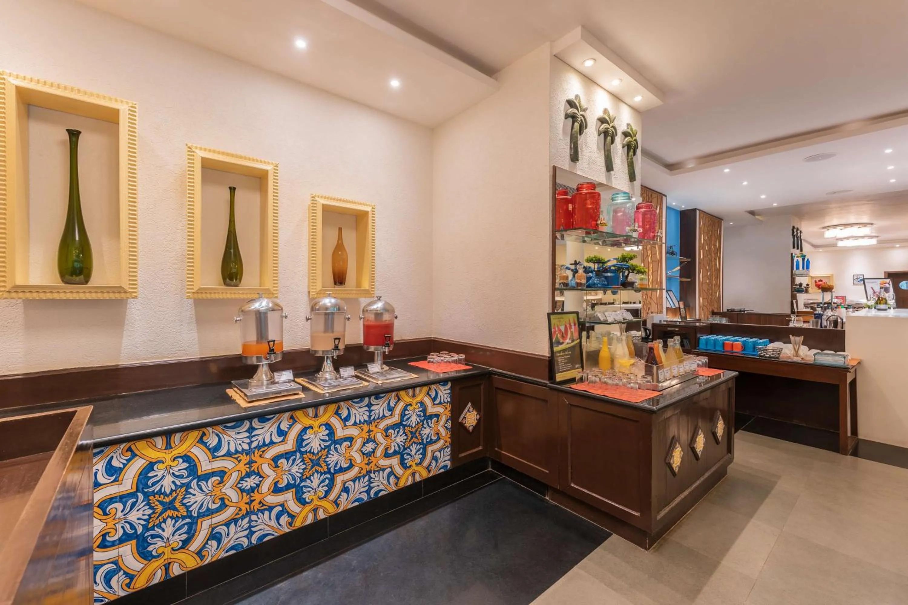 Restaurant/places to eat in Radisson Goa Candolim