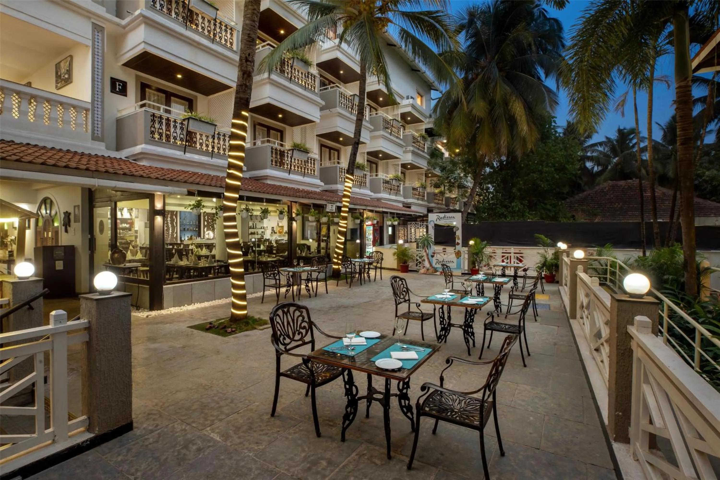 Restaurant/places to eat in Radisson Goa Candolim
