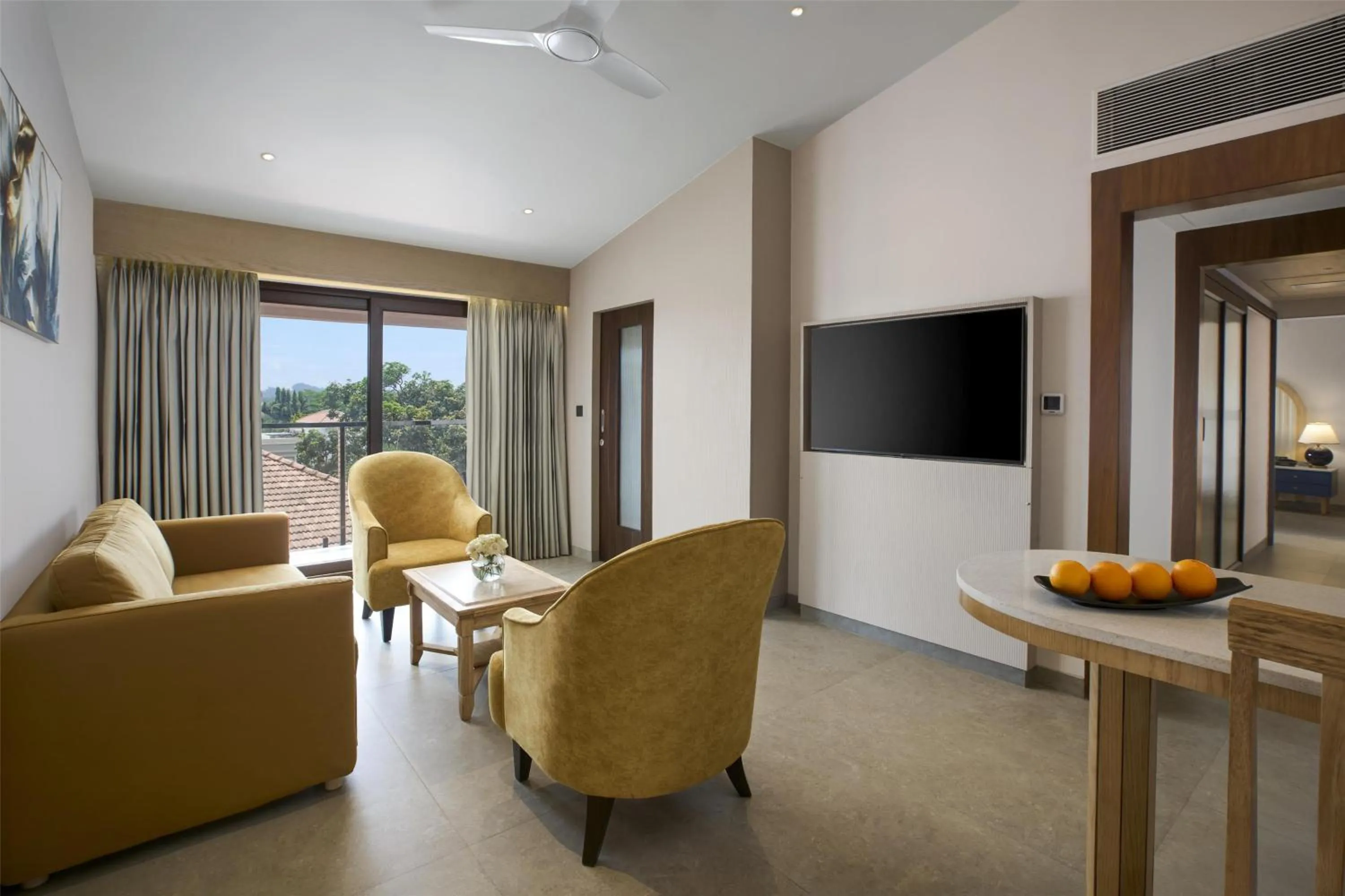 Photo of the whole room in Radisson Goa Candolim