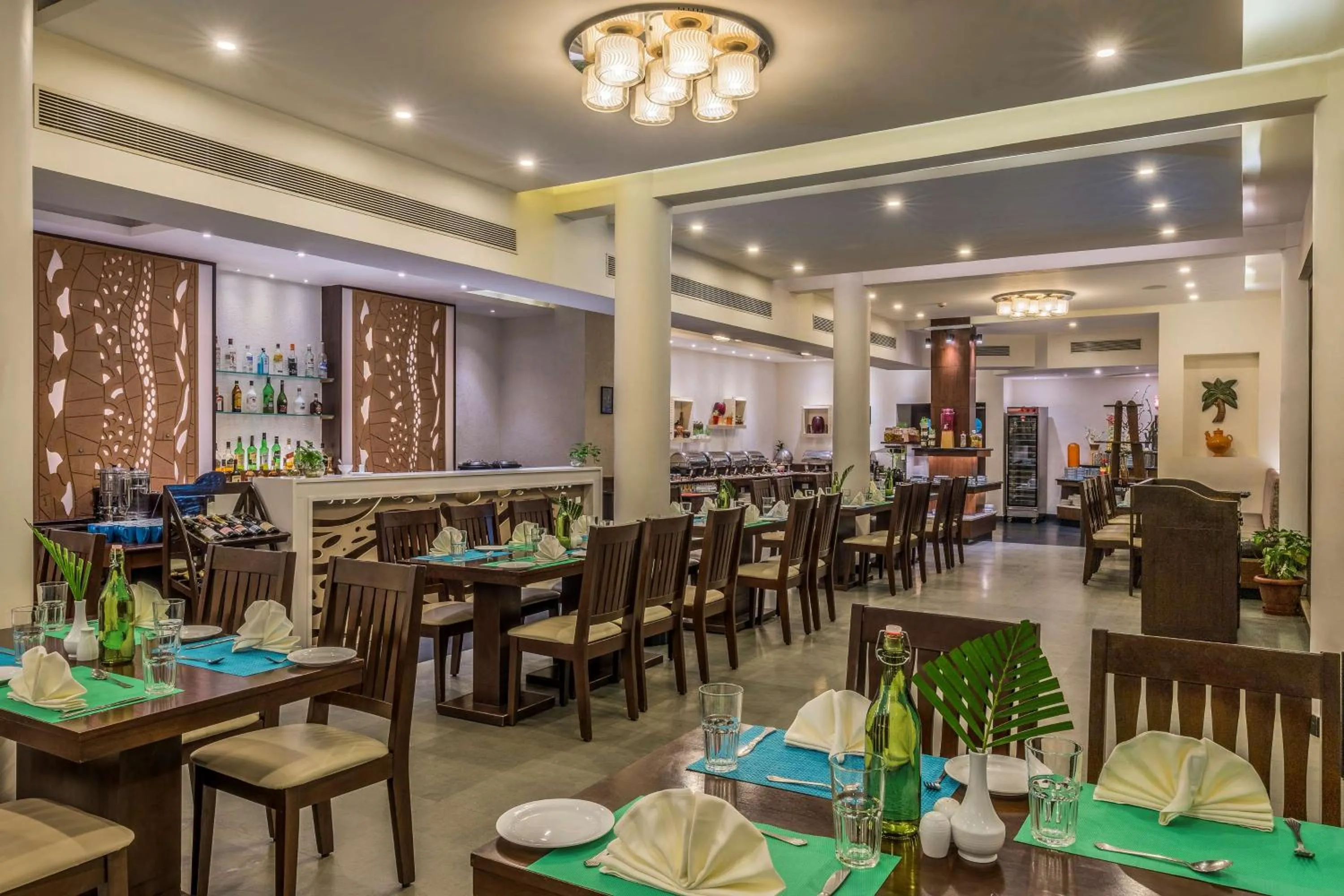 Restaurant/places to eat in Radisson Goa Candolim