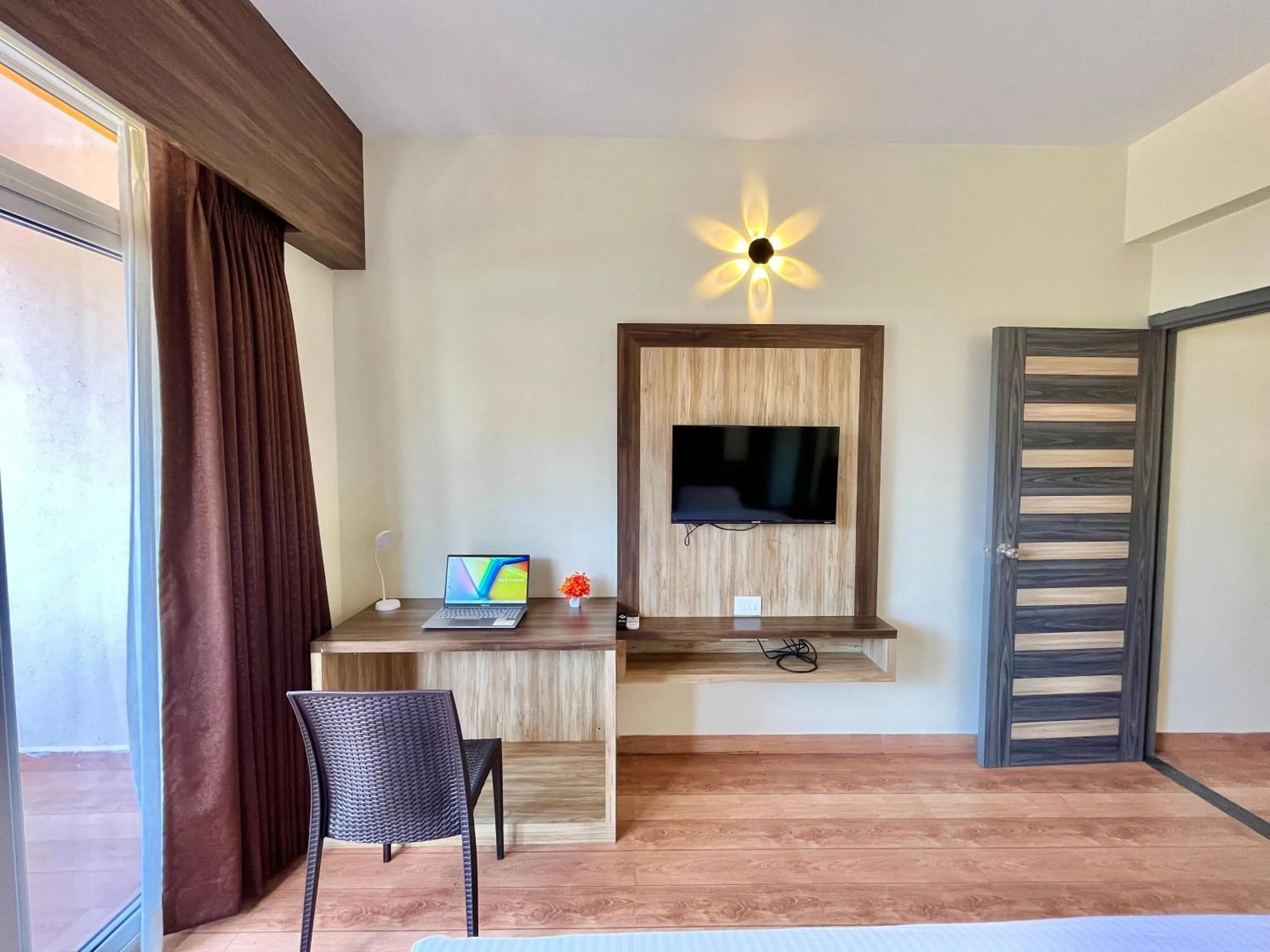 Bedroom in Lykke Suites- 2-min Drive to Colva Beach-By Goan Felicidade Hospitality PVT LTD