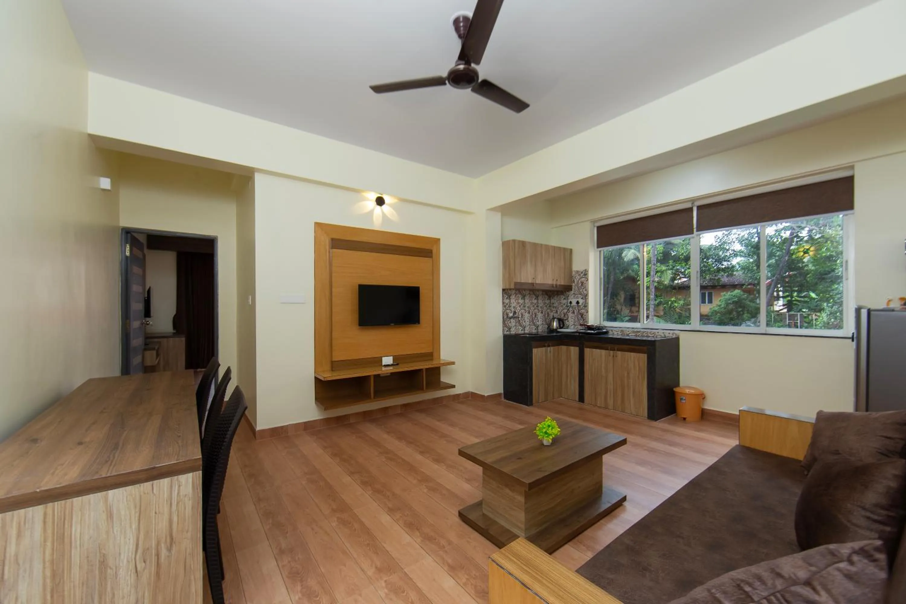 TV and multimedia in Lykke Suites- 2-min Drive to Colva Beach-By Goan Felicidade Hospitality PVT LTD