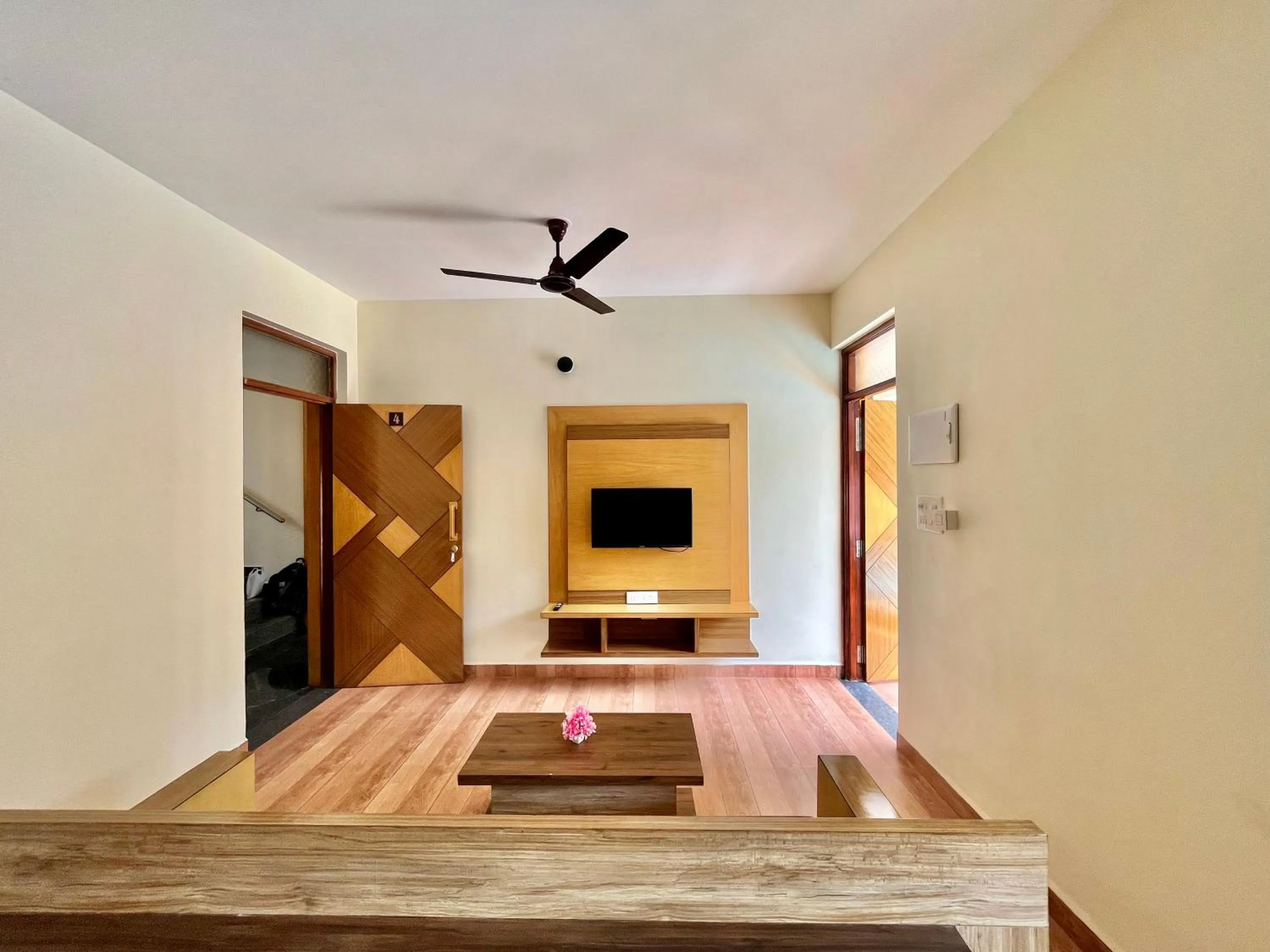 TV and multimedia in Lykke Suites- 2-min Drive to Colva Beach-By Goan Felicidade Hospitality PVT LTD