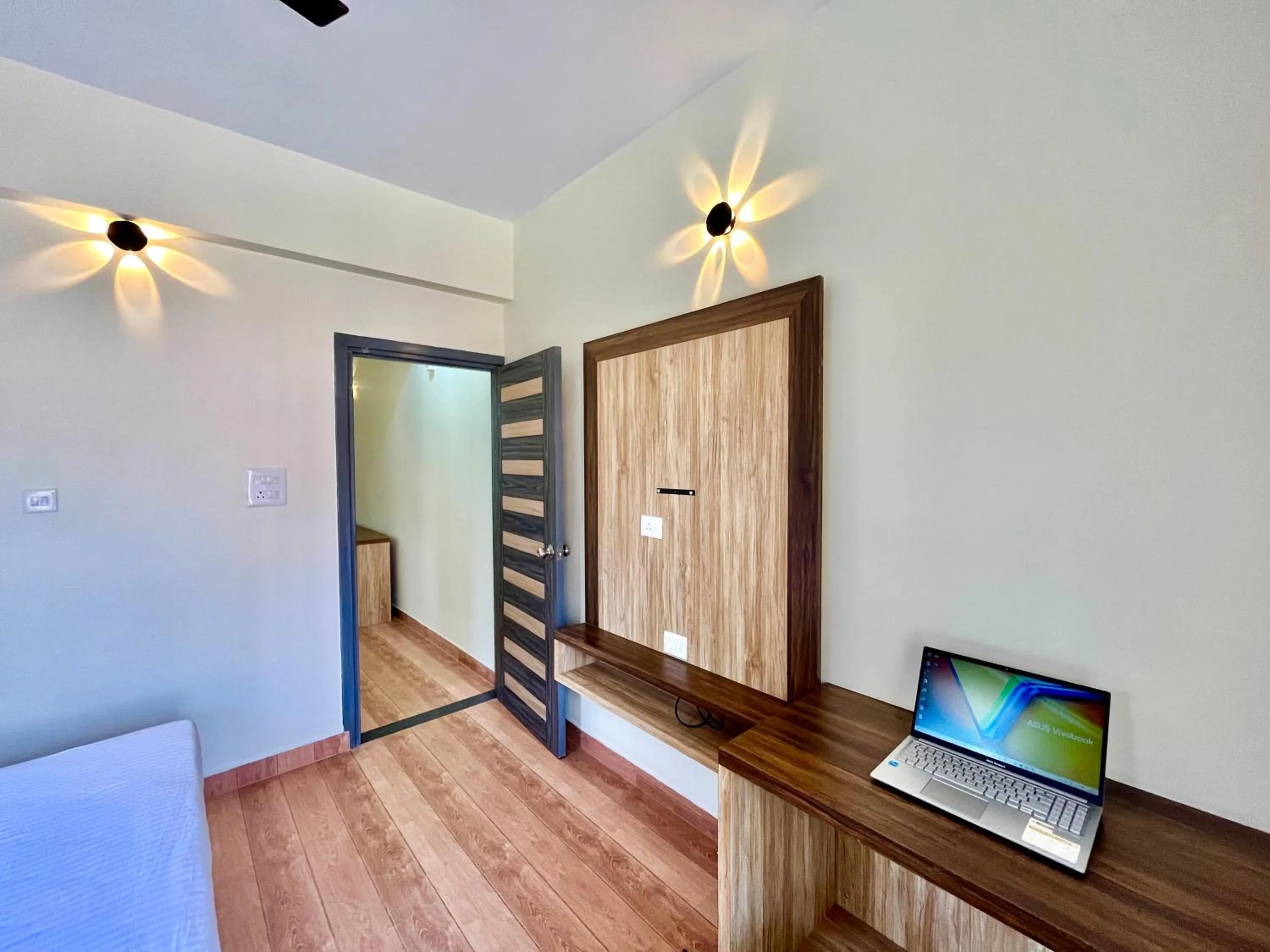 Bedroom, Bed in Lykke Suites- 2-min Drive to Colva Beach-By Goan Felicidade Hospitality PVT LTD