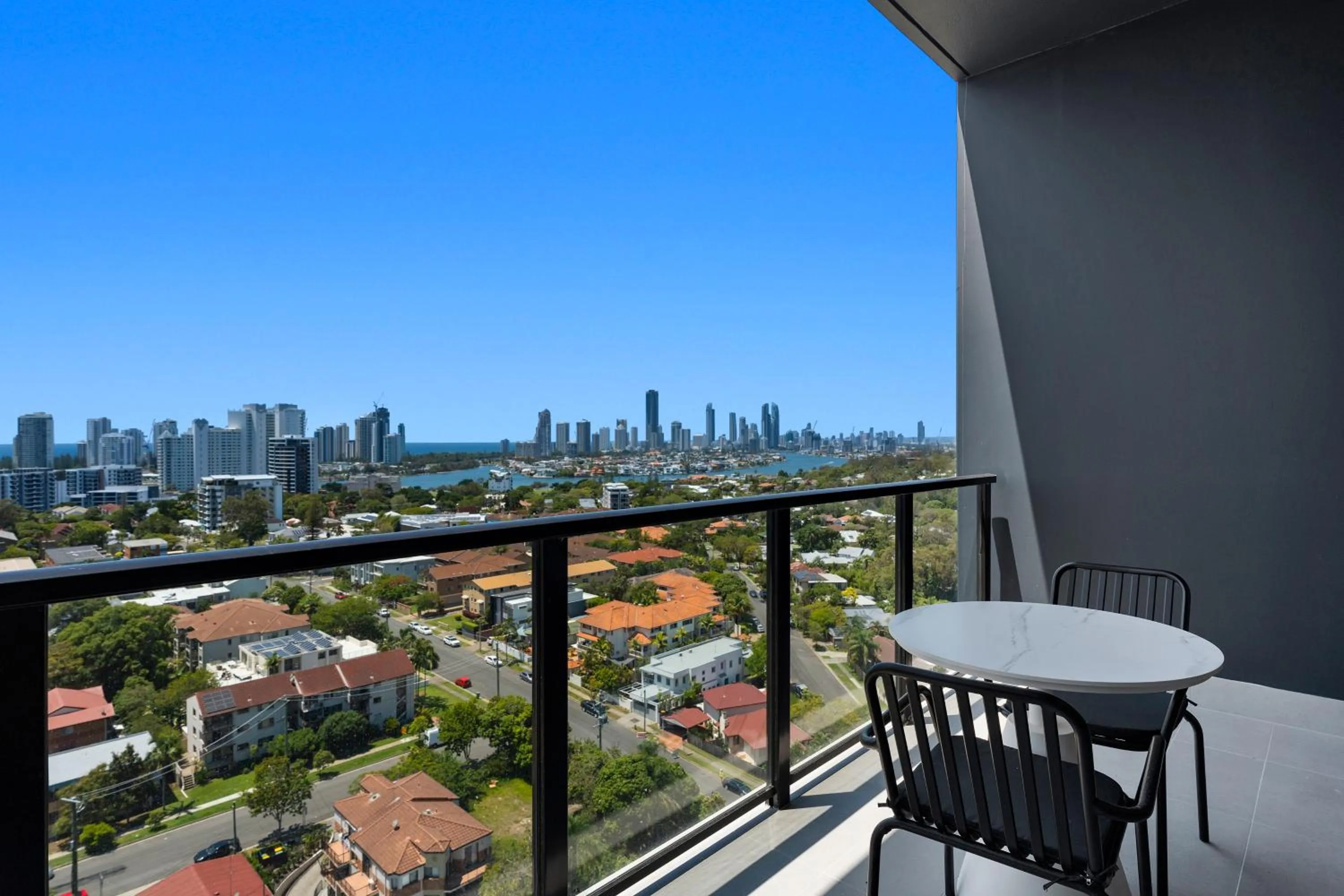 Balcony/Terrace in TRYP by Wyndham Southport Gold Coast Hotel Apartments