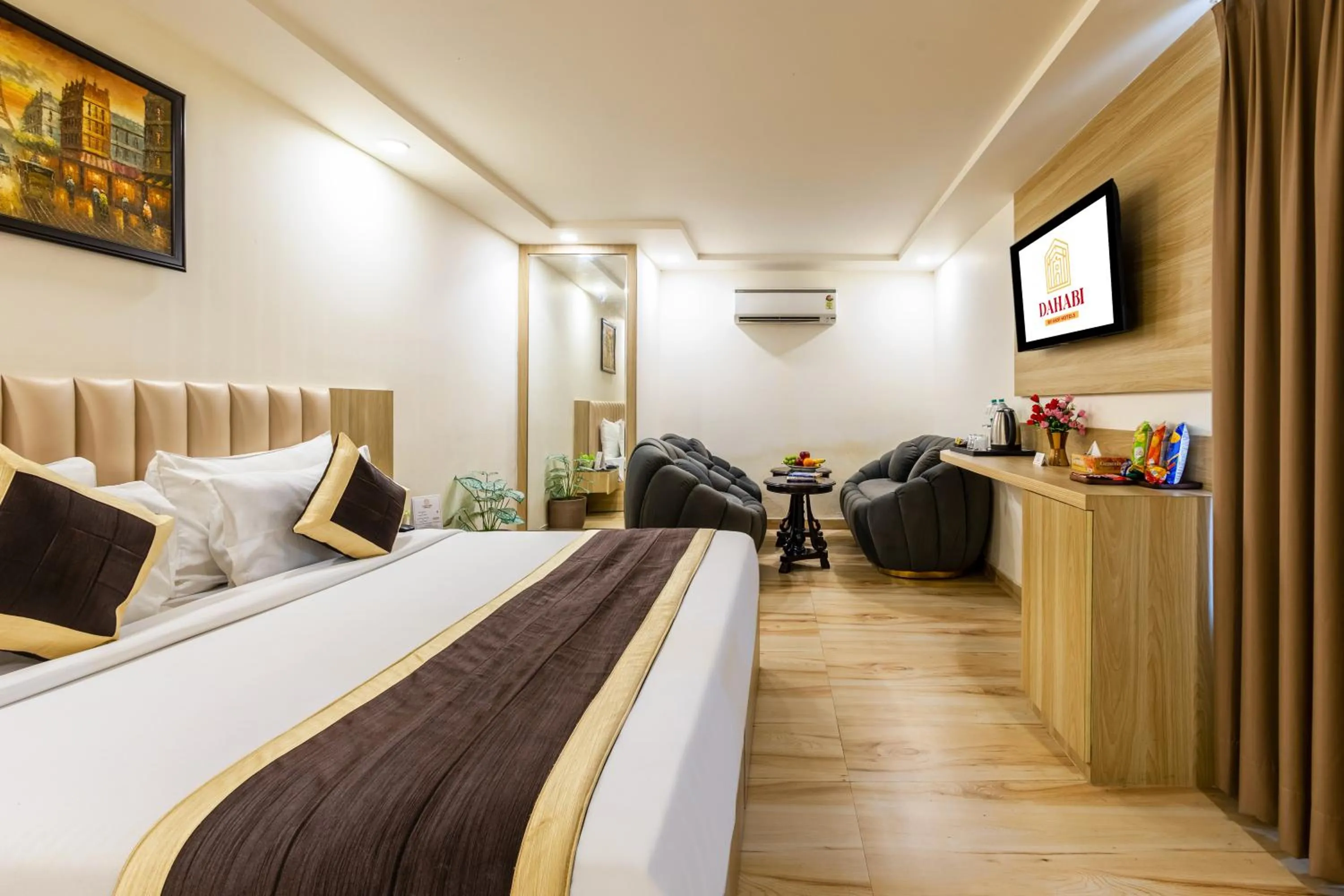 Bed in Dahabi Venue Premium- 9 min fr Delhi Airport