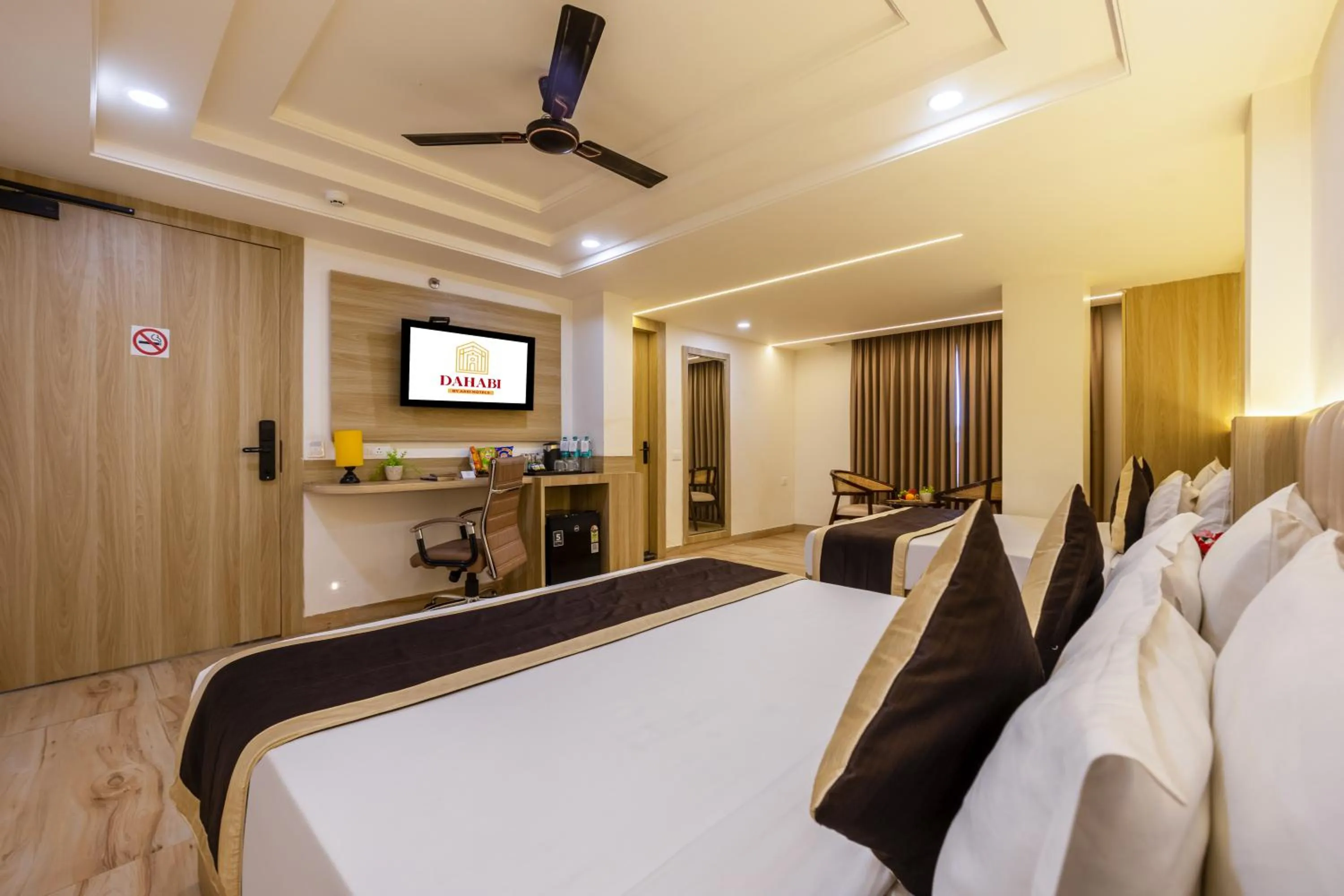 TV and multimedia in Dahabi Venue Premium- 9 min fr Delhi Airport