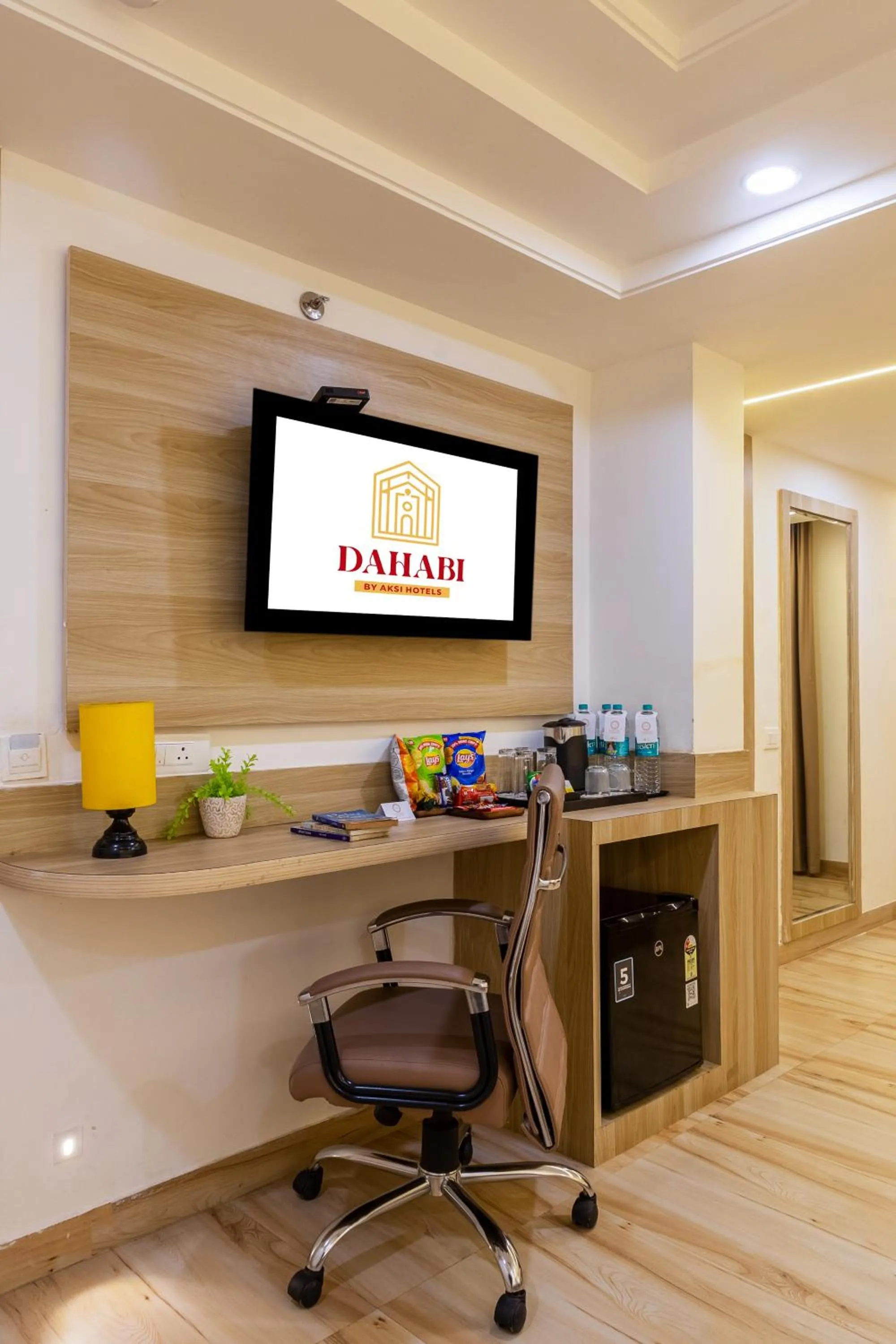 TV and multimedia in Dahabi Venue Premium- 9 min fr Delhi Airport