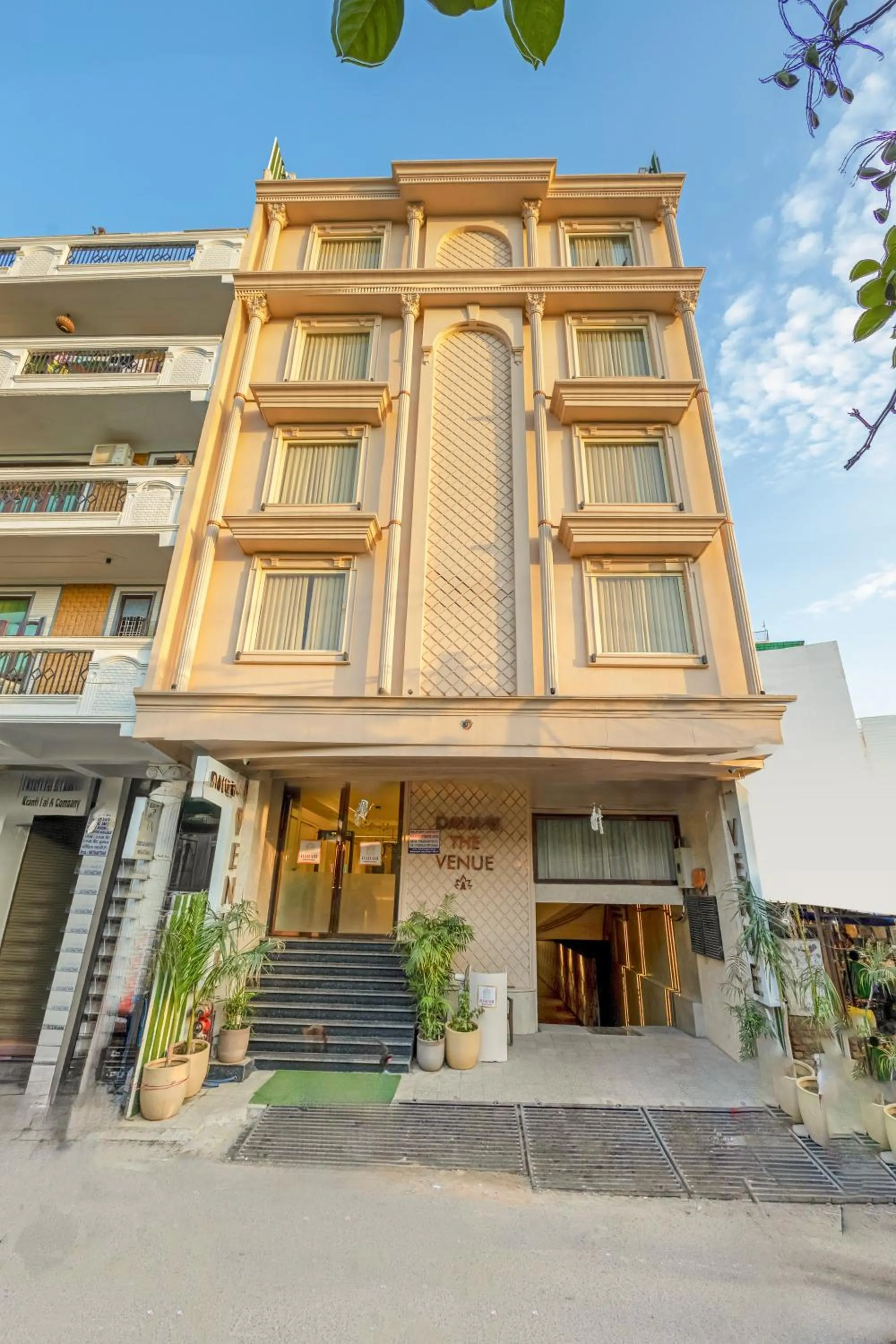 Property building in Dahabi Venue Premium- 9 min fr Delhi Airport