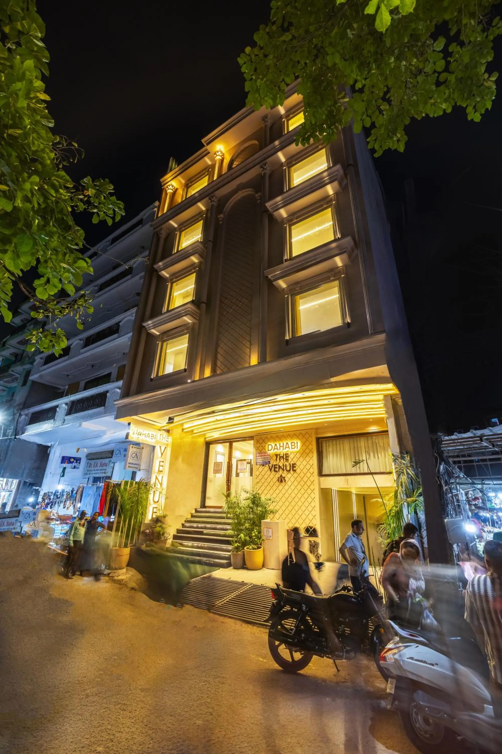 Night in Dahabi Venue Premium- 9 min fr Delhi Airport