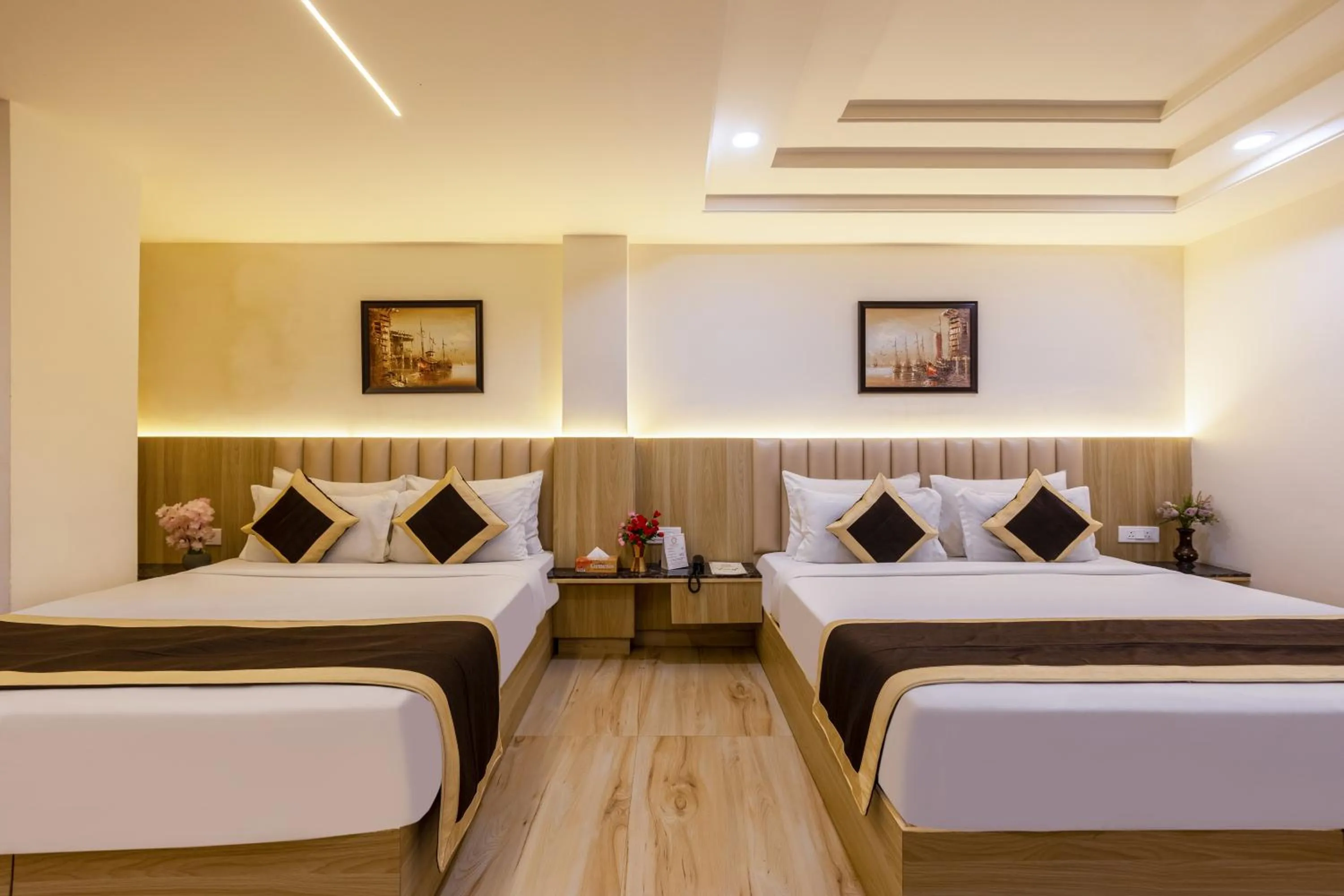 Bed in Dahabi Venue Premium- 9 min fr Delhi Airport