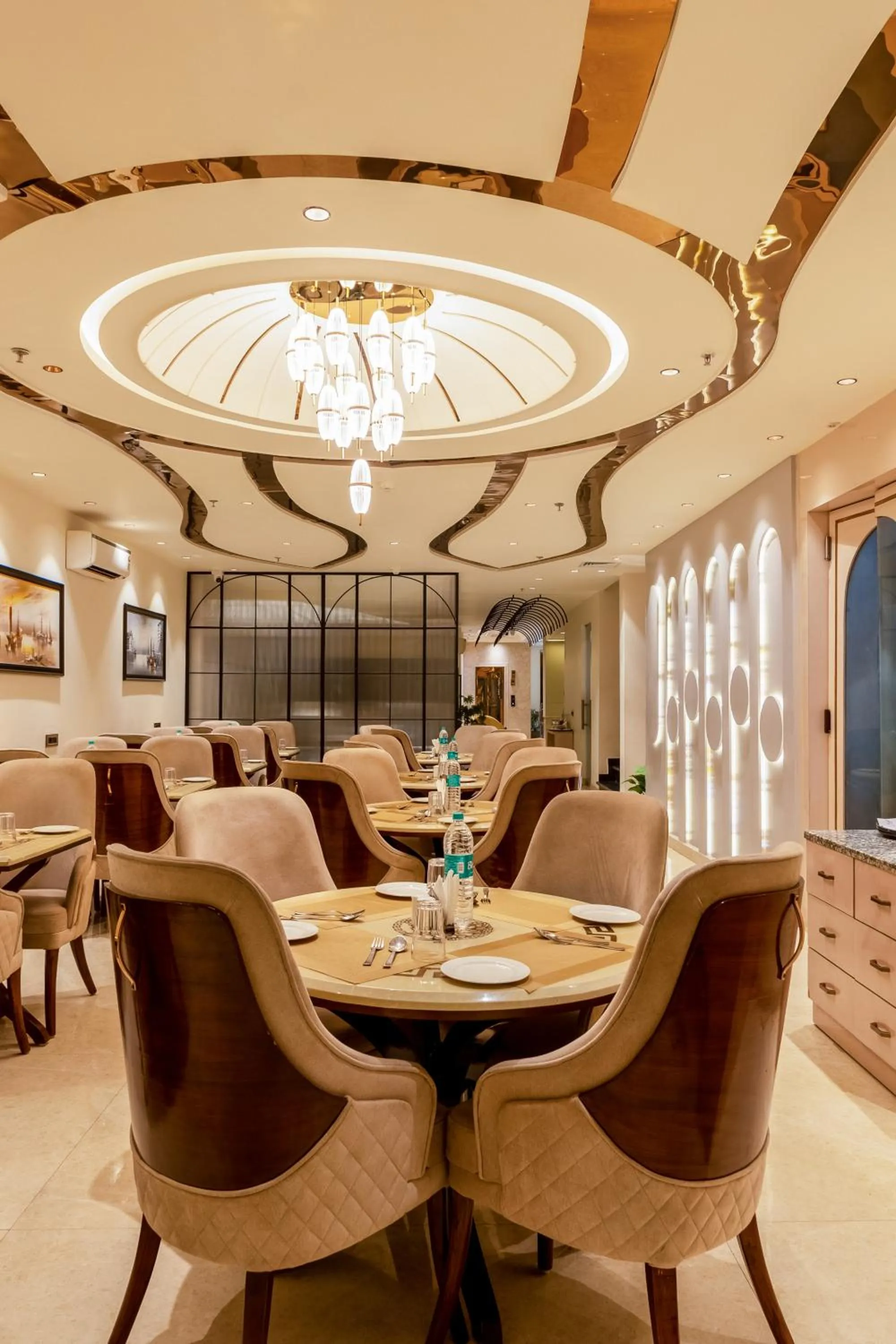 Seating area in Dahabi Venue Premium- 9 min fr Delhi Airport