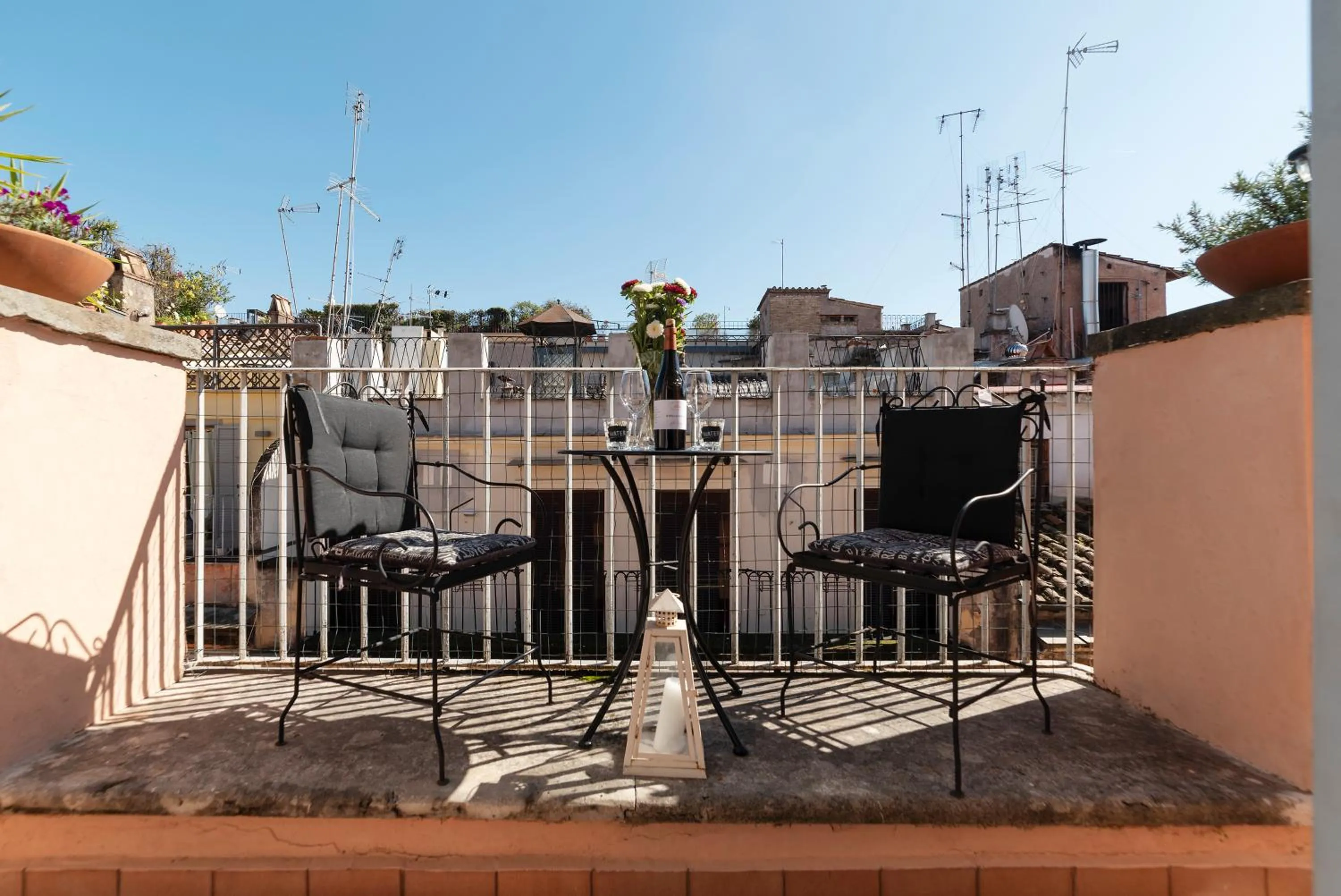 Balcony/Terrace in Spanish Steps Corner
