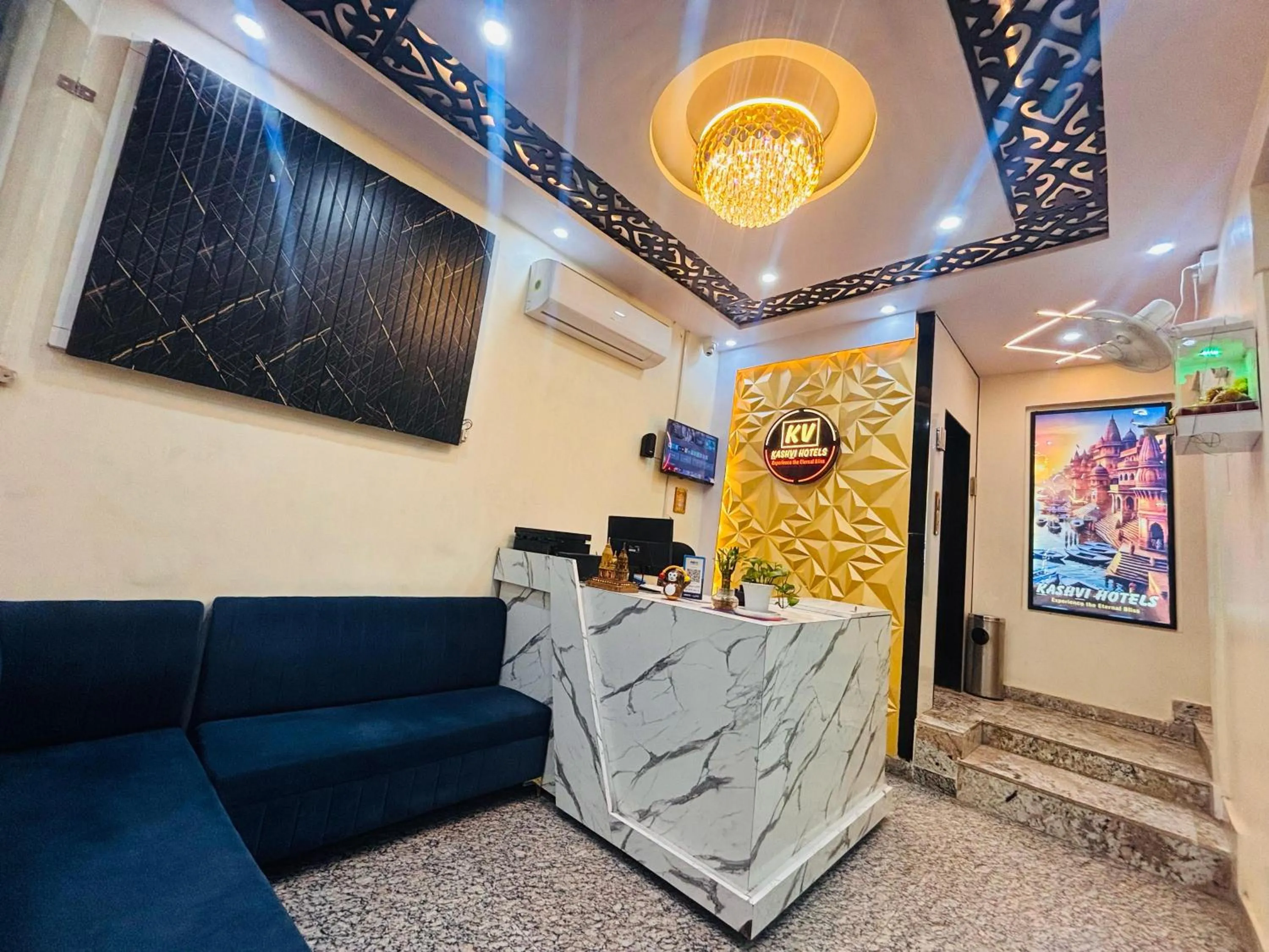 Property building in KashVi Hotels