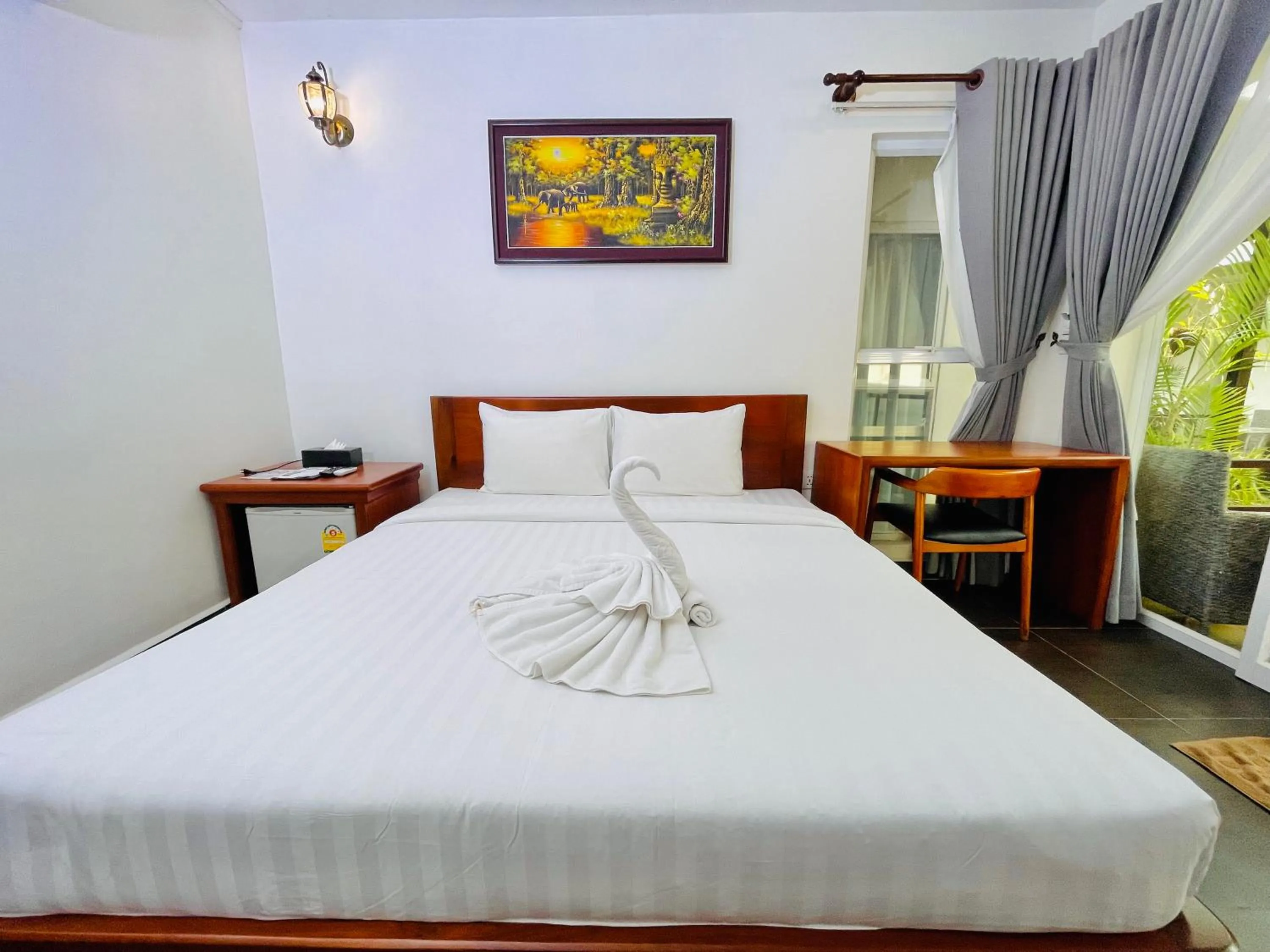 Property building, Bed in Sea Breeze Resort