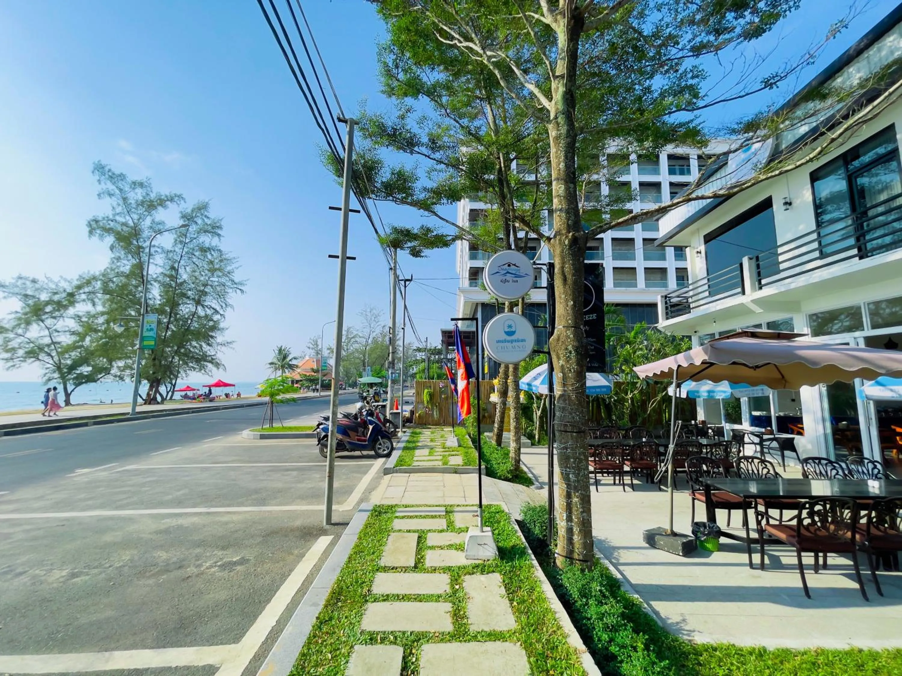 Parking in Sea Breeze Resort