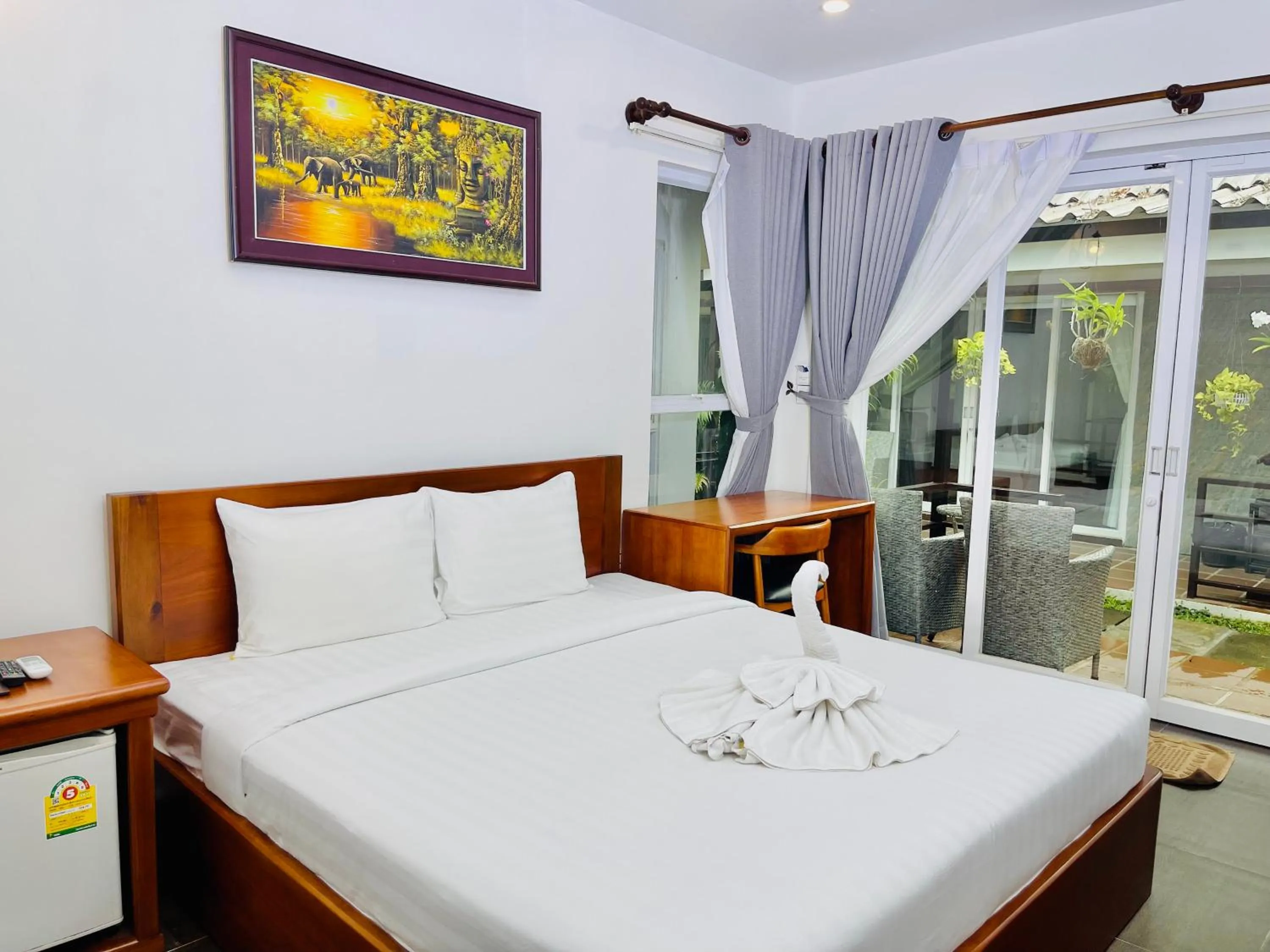 Property building, Bed in Sea Breeze Resort