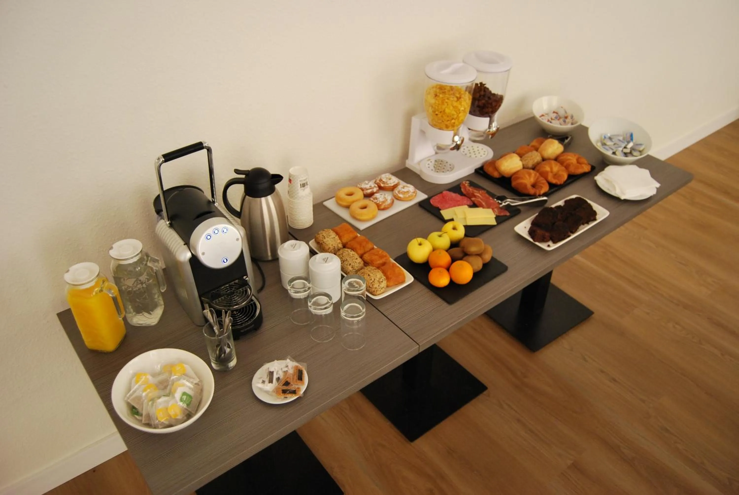 Business facilities in Estudiotel Alicante