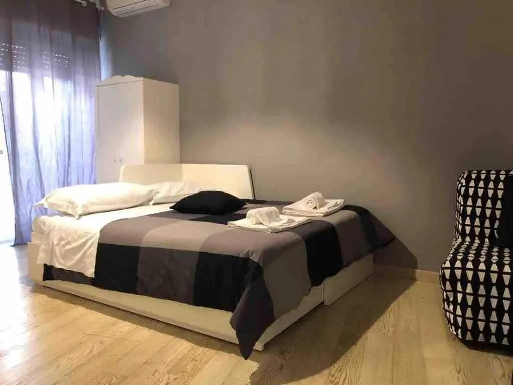 Bed in The house of St. Peter