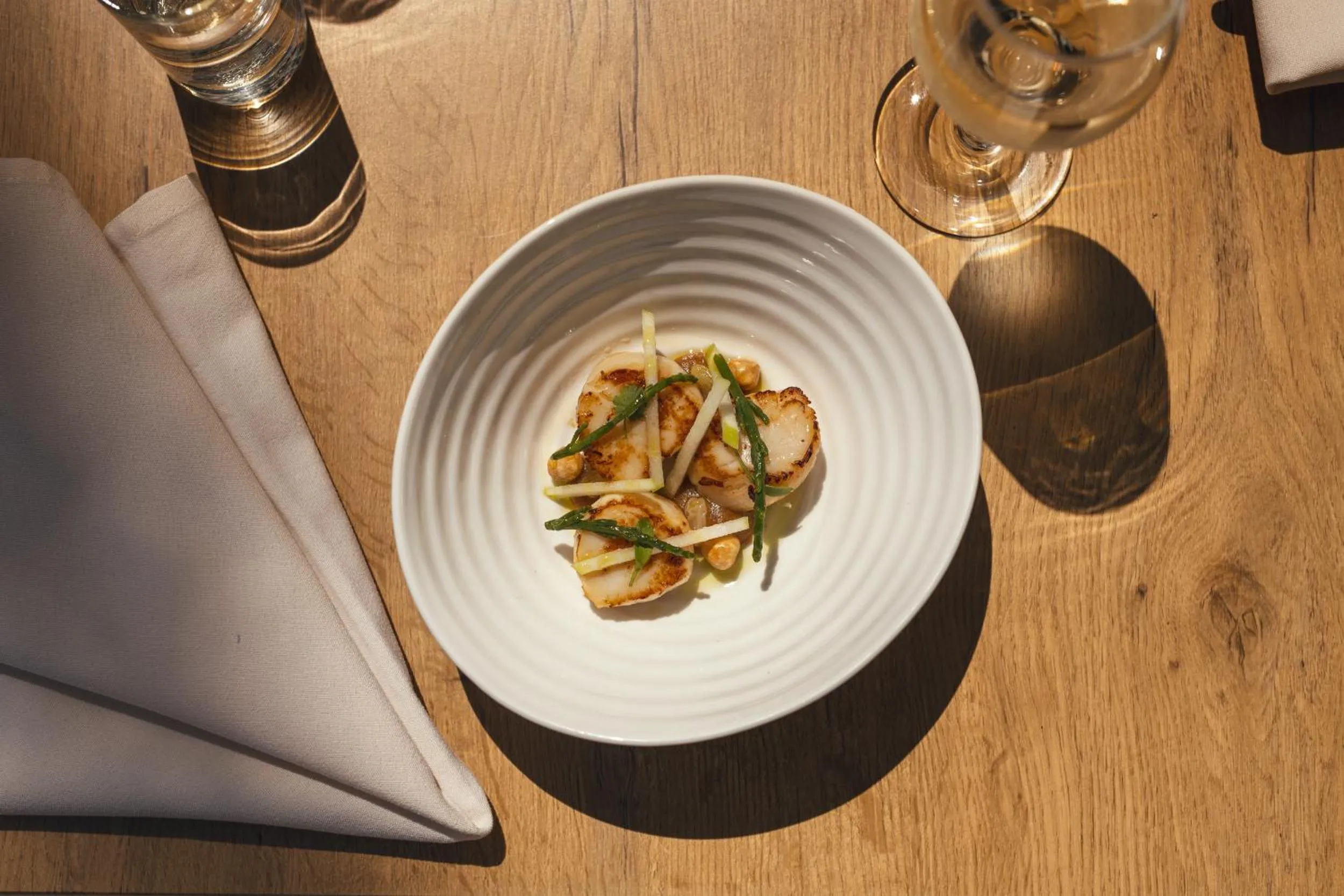 Food and drinks in Stoke Lodge Hotel