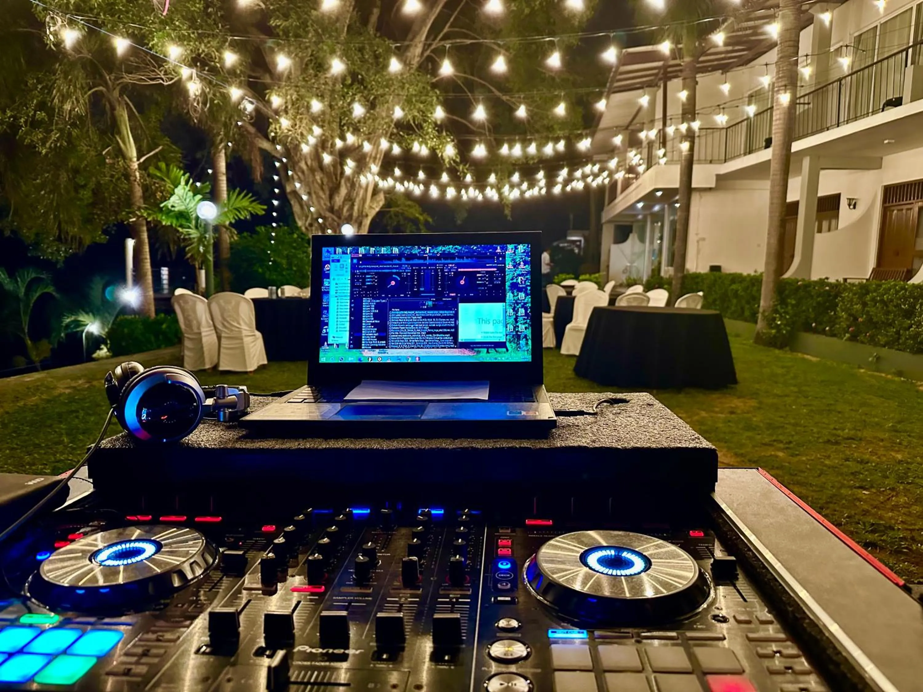 Night in Lake Wind Resort