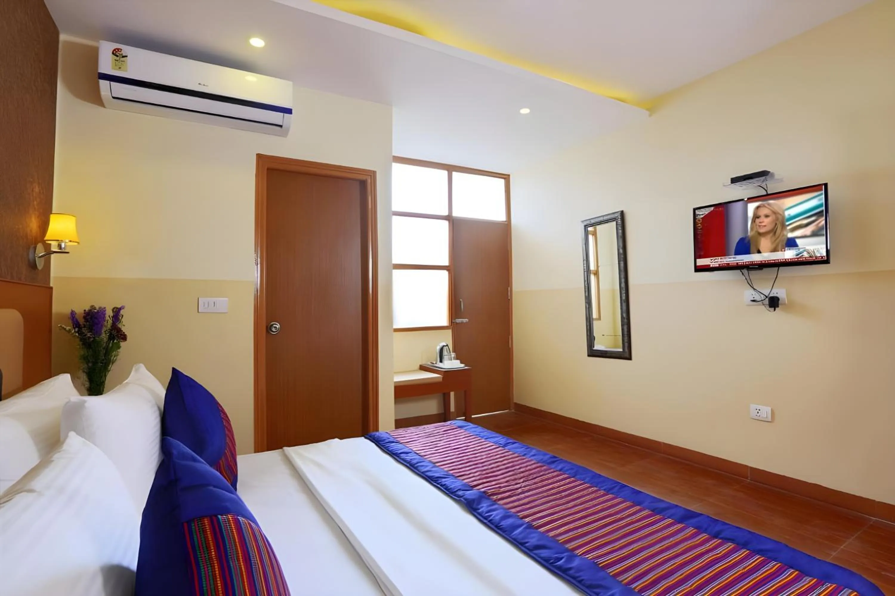 Bed in Hotel Aeroporto Near Airport & Aerocity