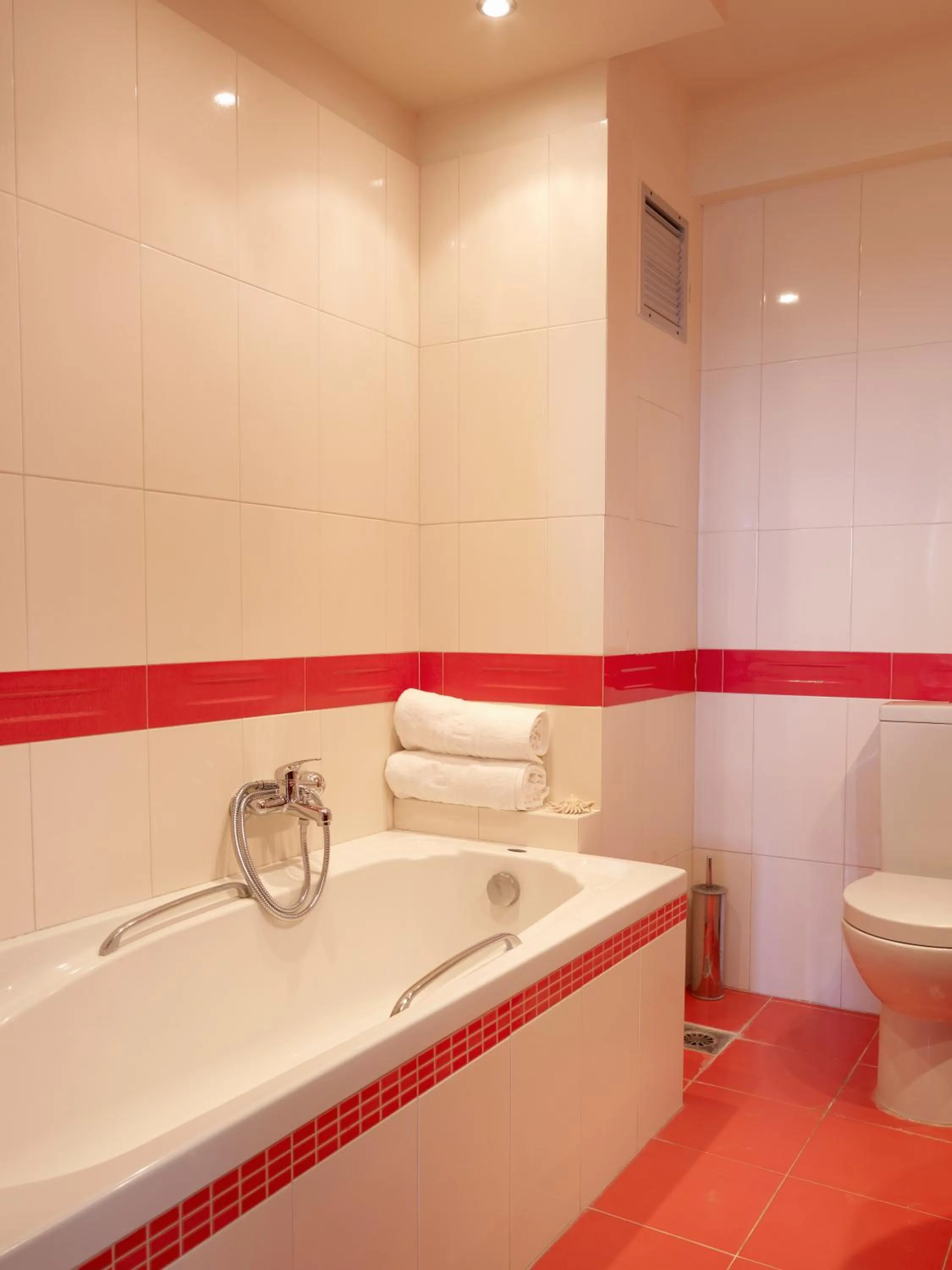 Shower in Villa Artemis