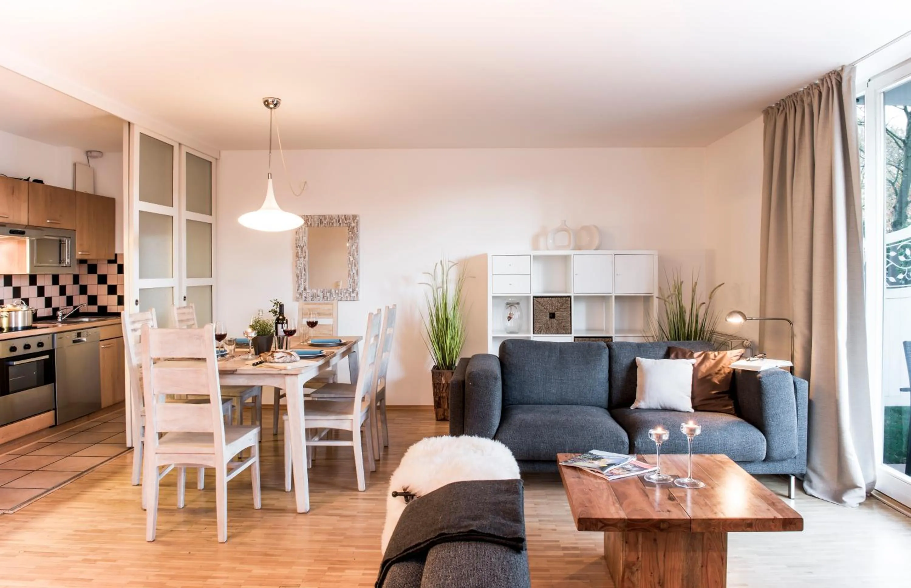 Kitchen or kitchenette in Parkside Apartment House