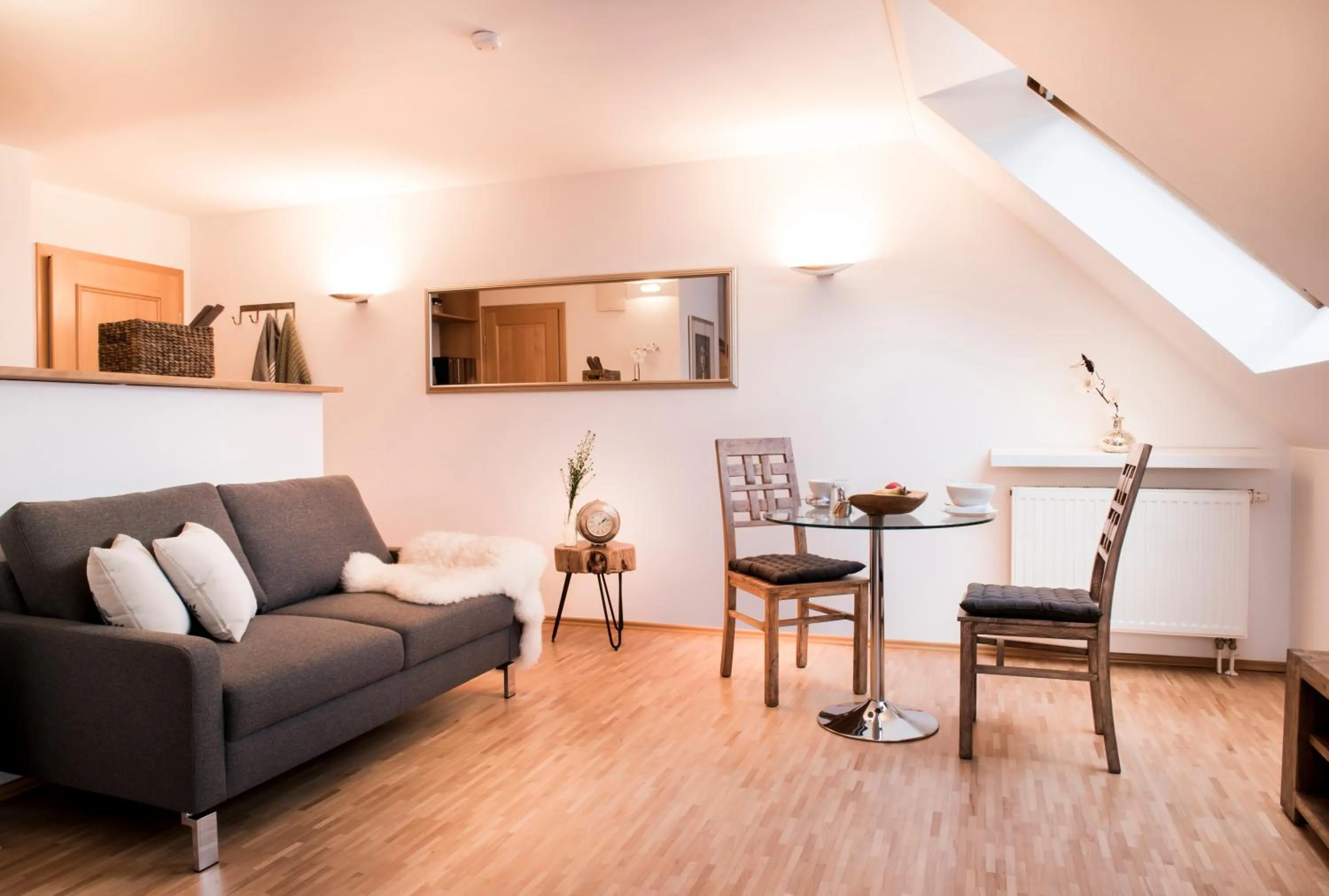 Living room in Parkside Apartment House
