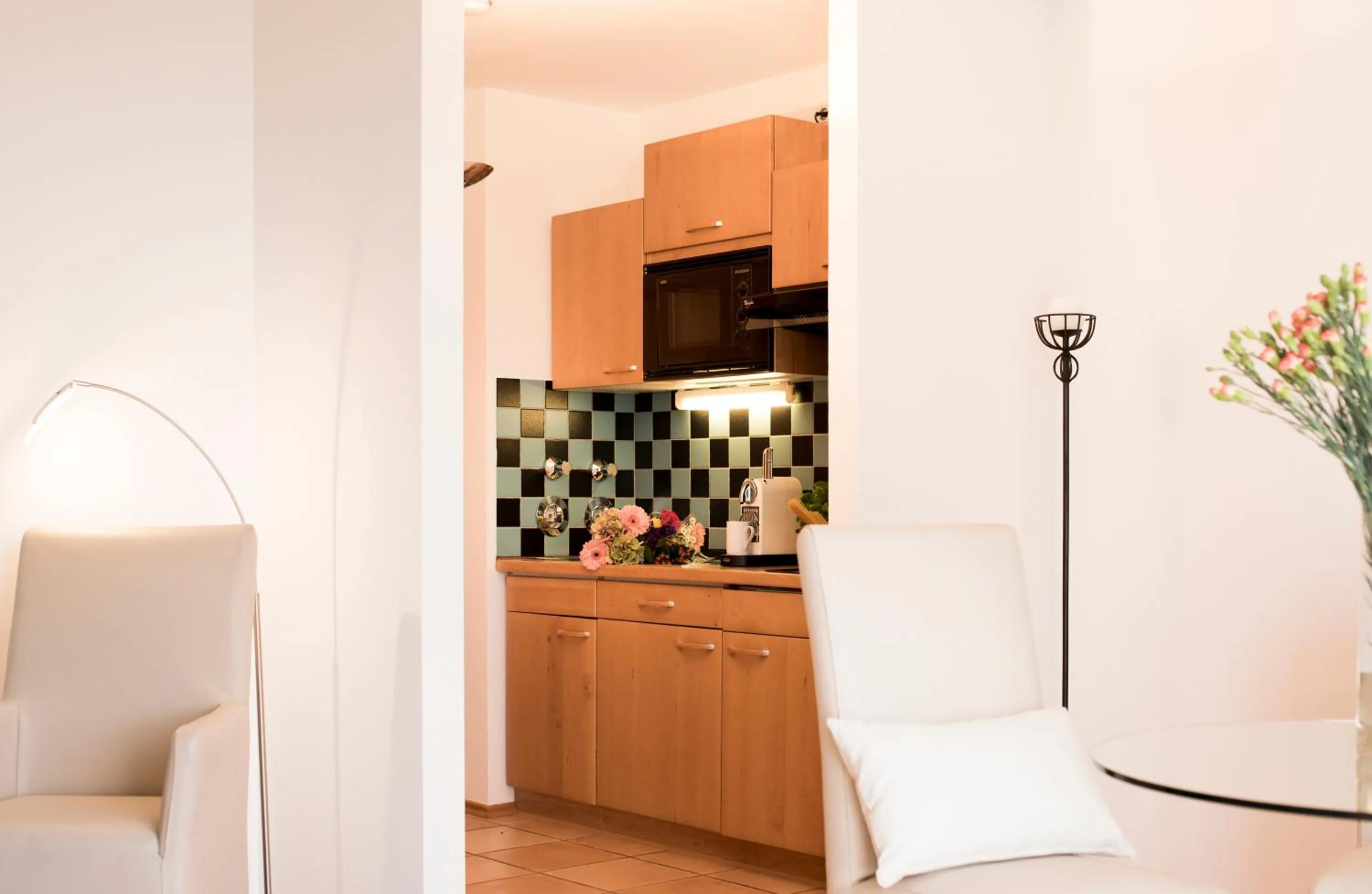 Kitchen or kitchenette in Parkside Apartment House