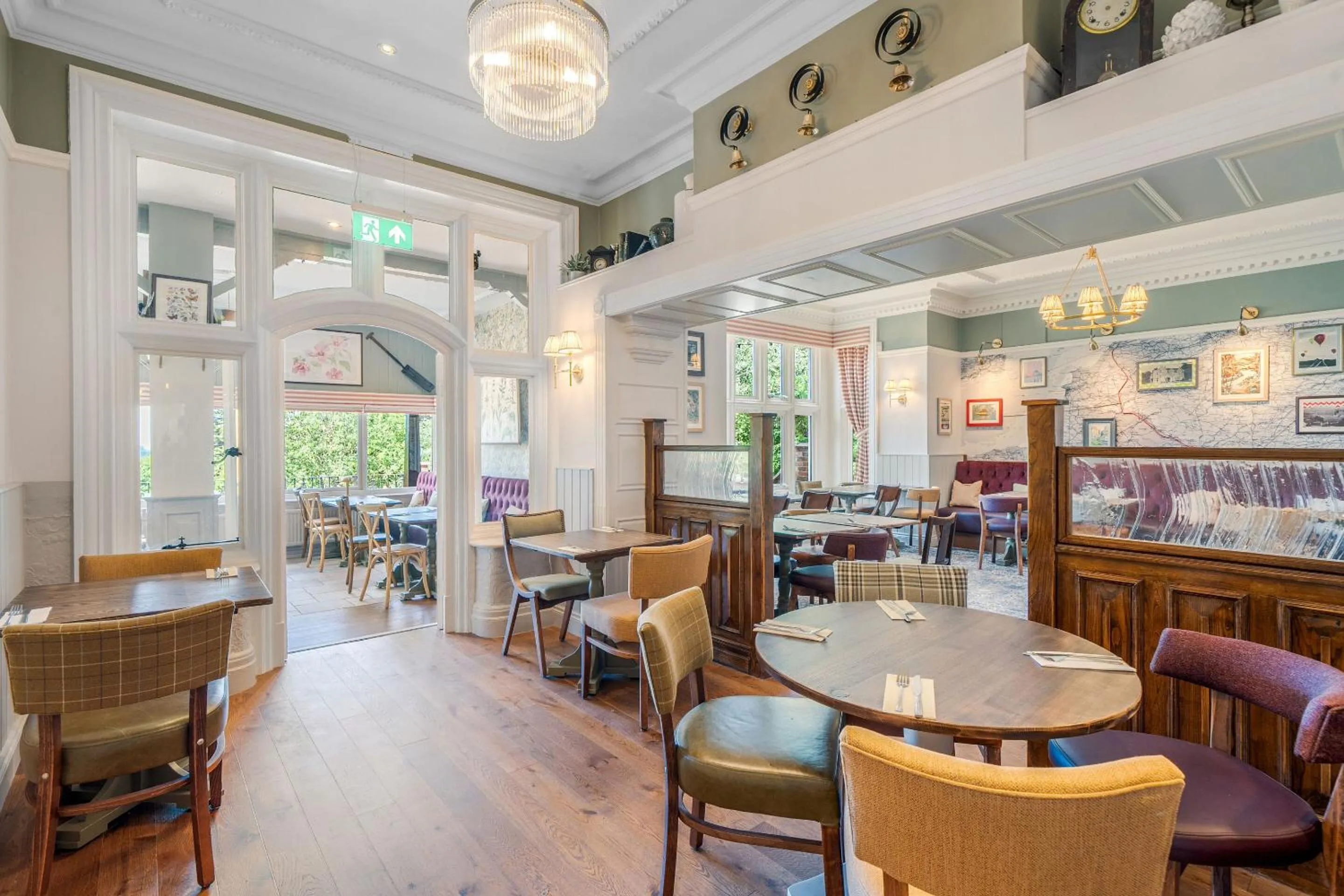 Dining area in Sidcot Arms