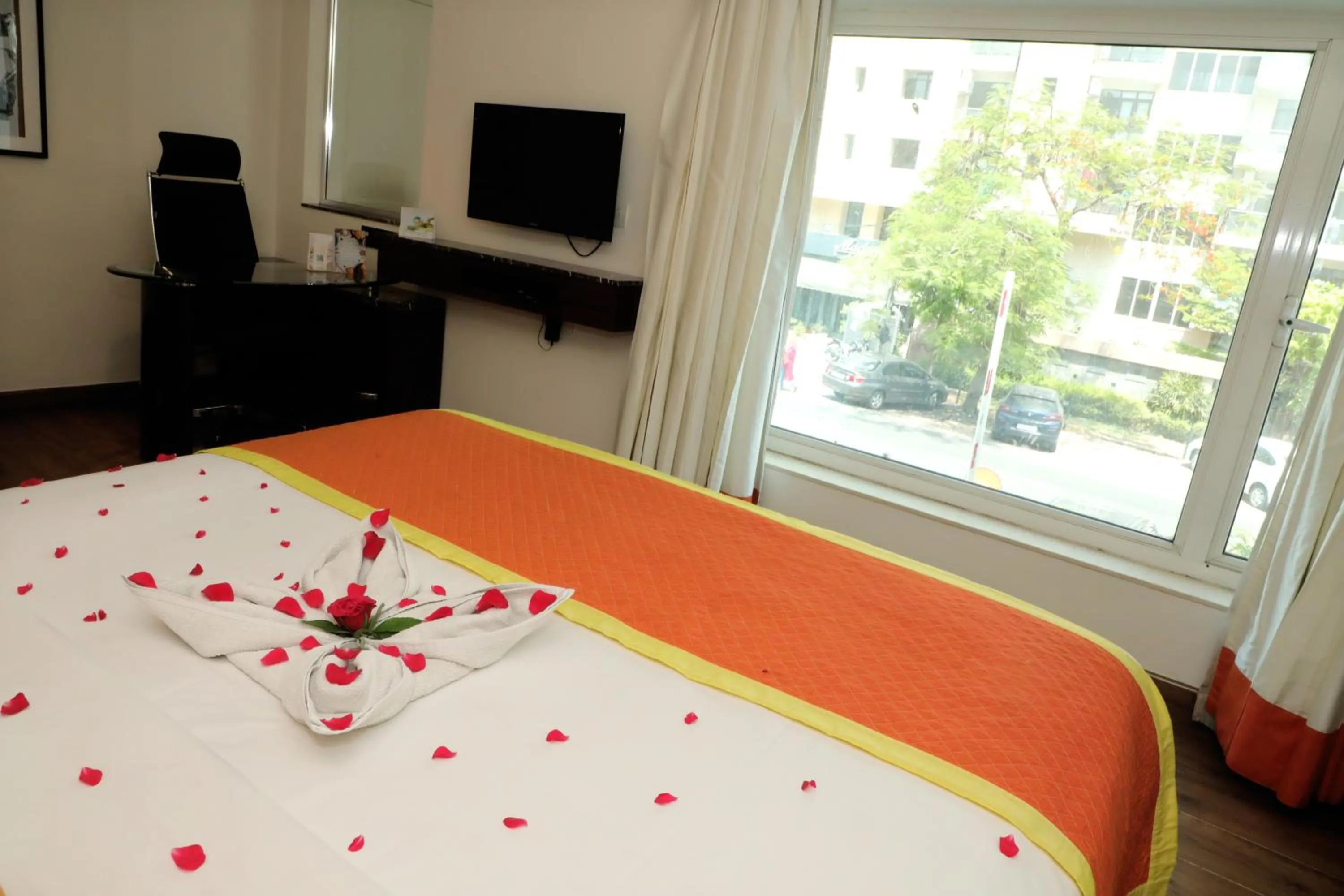 Bed in Zone By The Park , Bani Park Jaipur