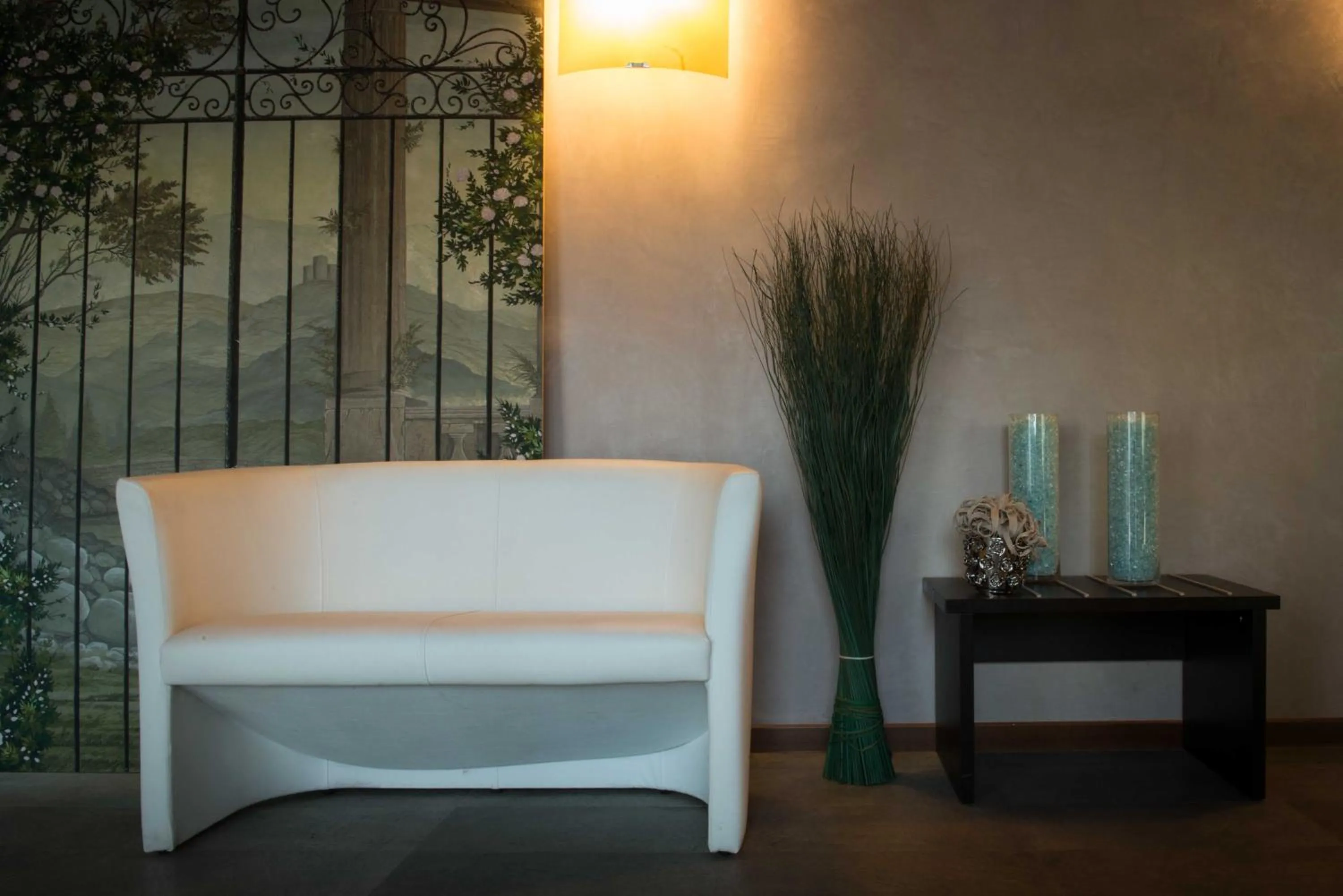 Communal lounge/ TV room in Berghotel