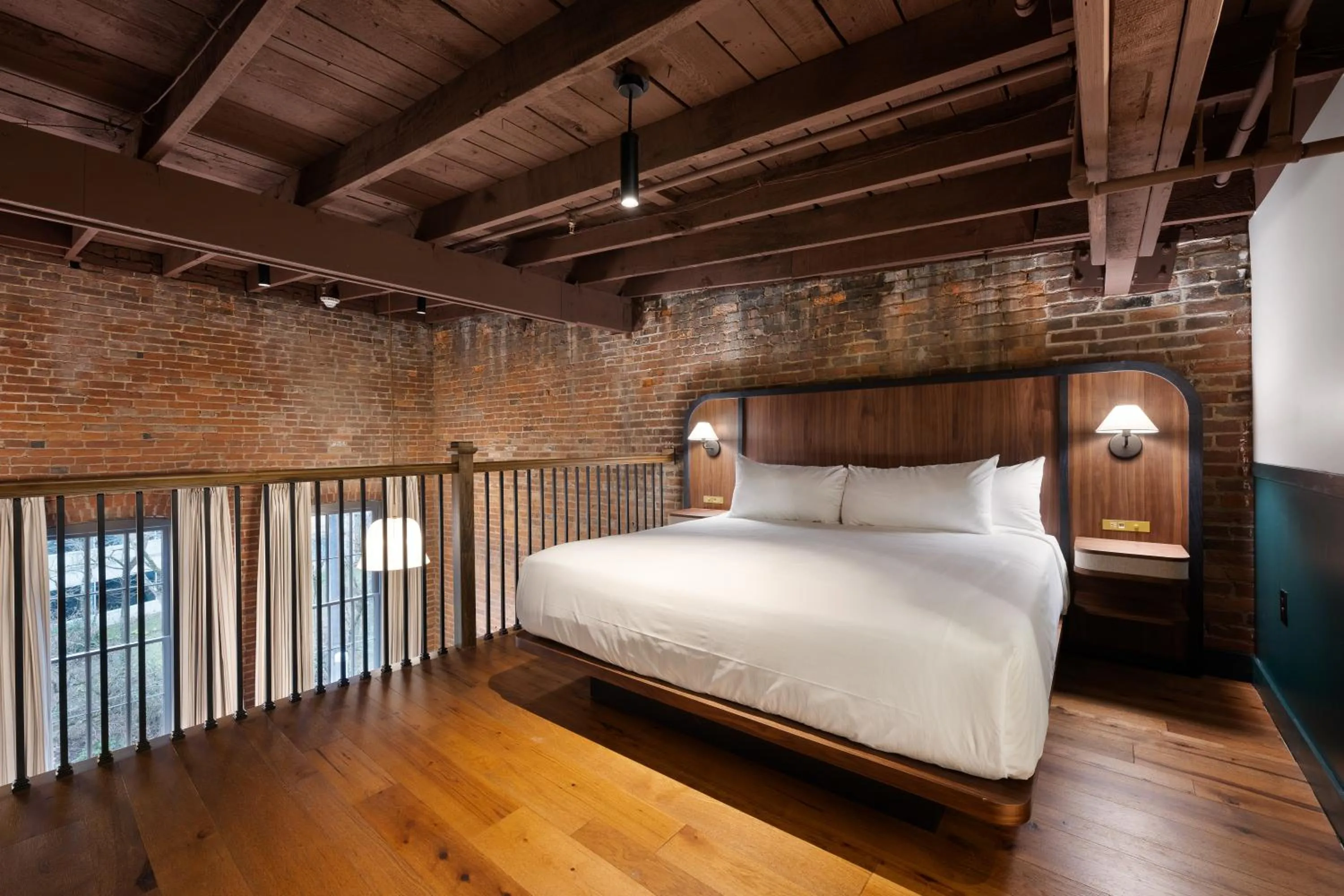 Bed in The Delegate Hotel