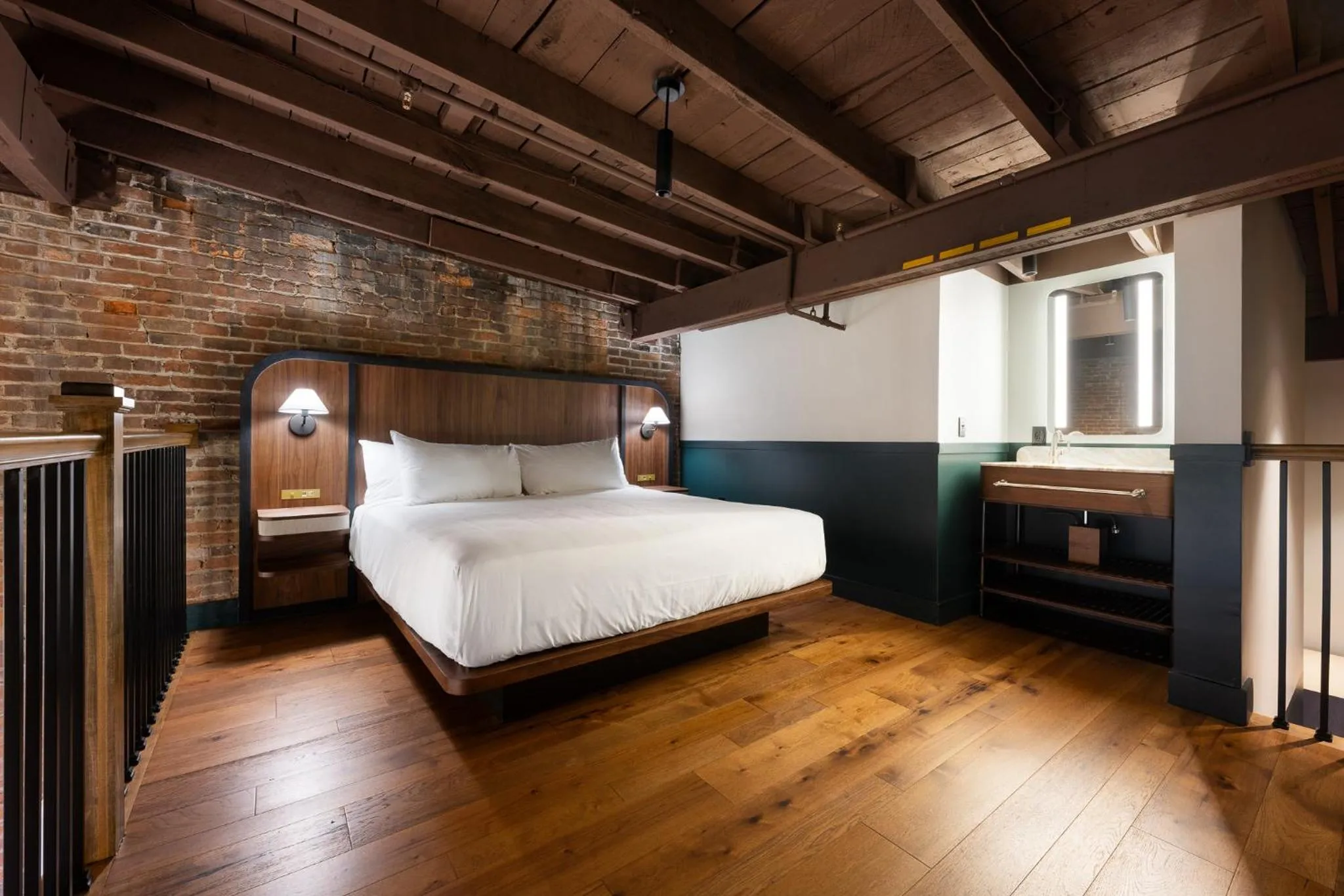 Bed in The Delegate Hotel