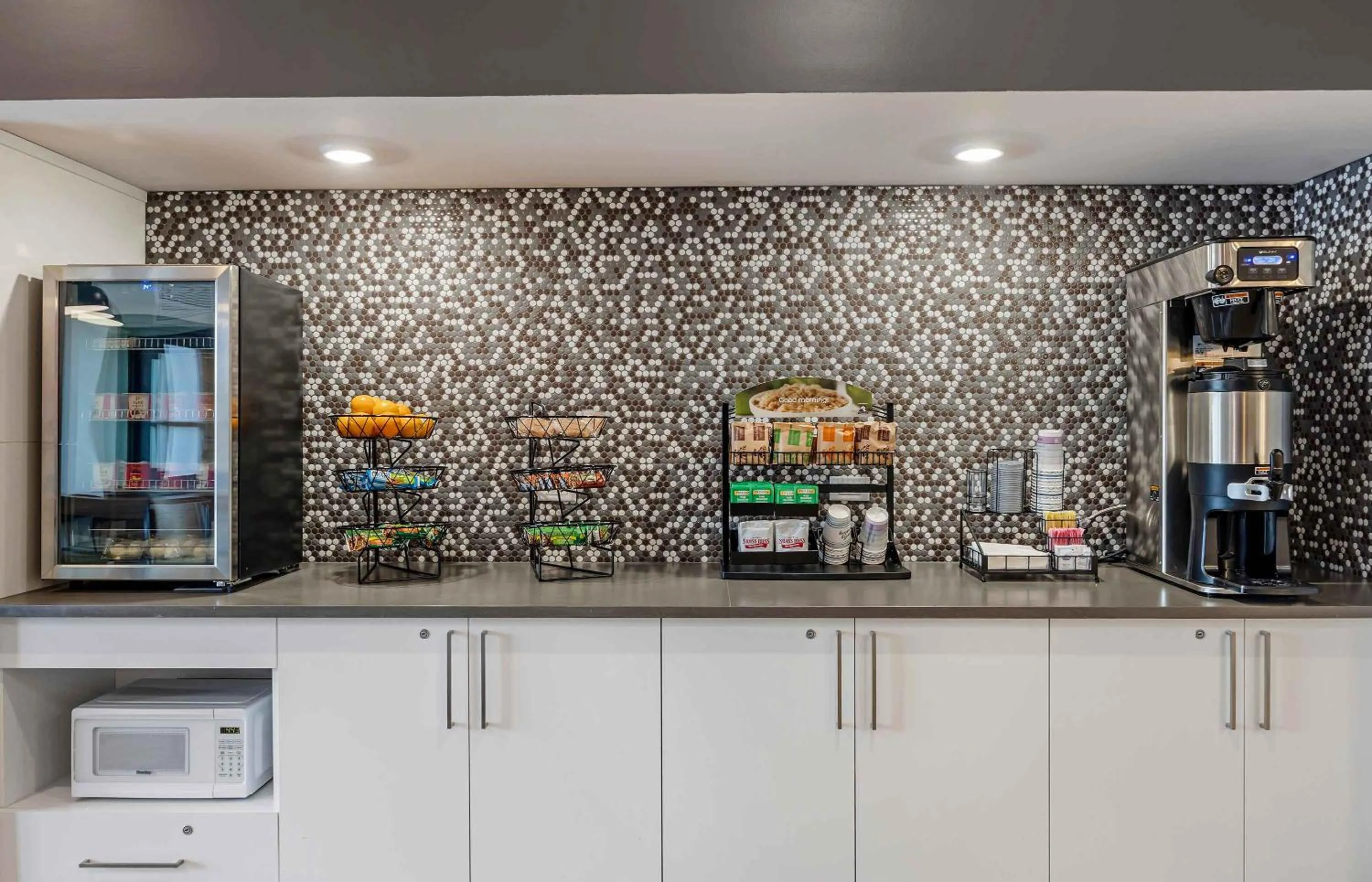 Breakfast in Extended Stay America Premier Suites - Nashville - Smyrna