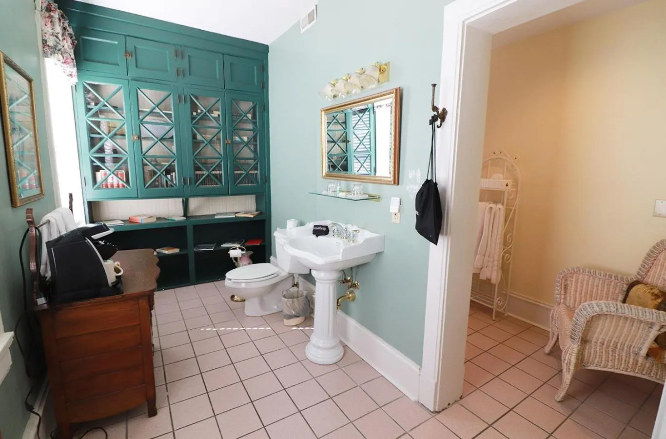 Bathroom in Inn at 835 Boutique Hotel