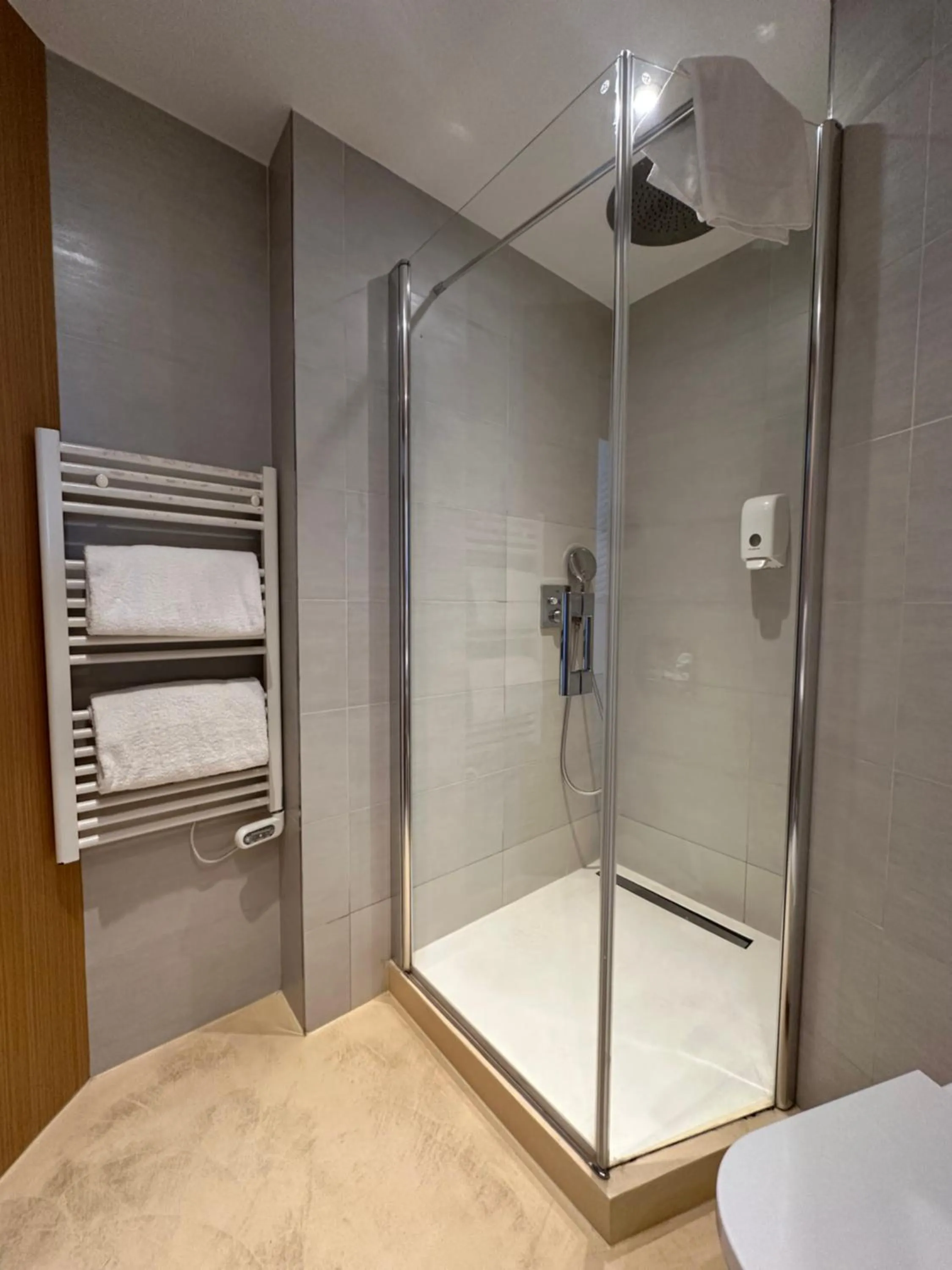 Bathroom in SoBlue Hôtel