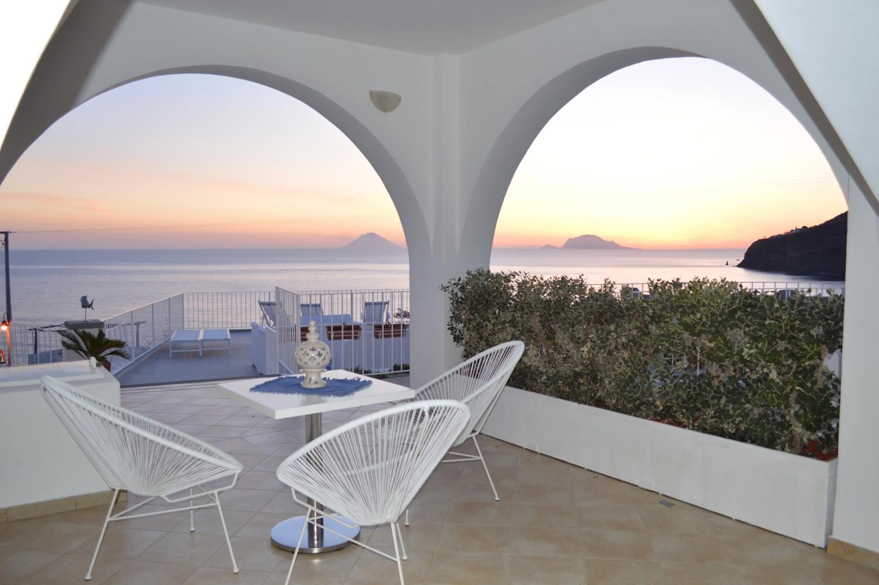 Patio in 'A Alera Room & Breakfast
