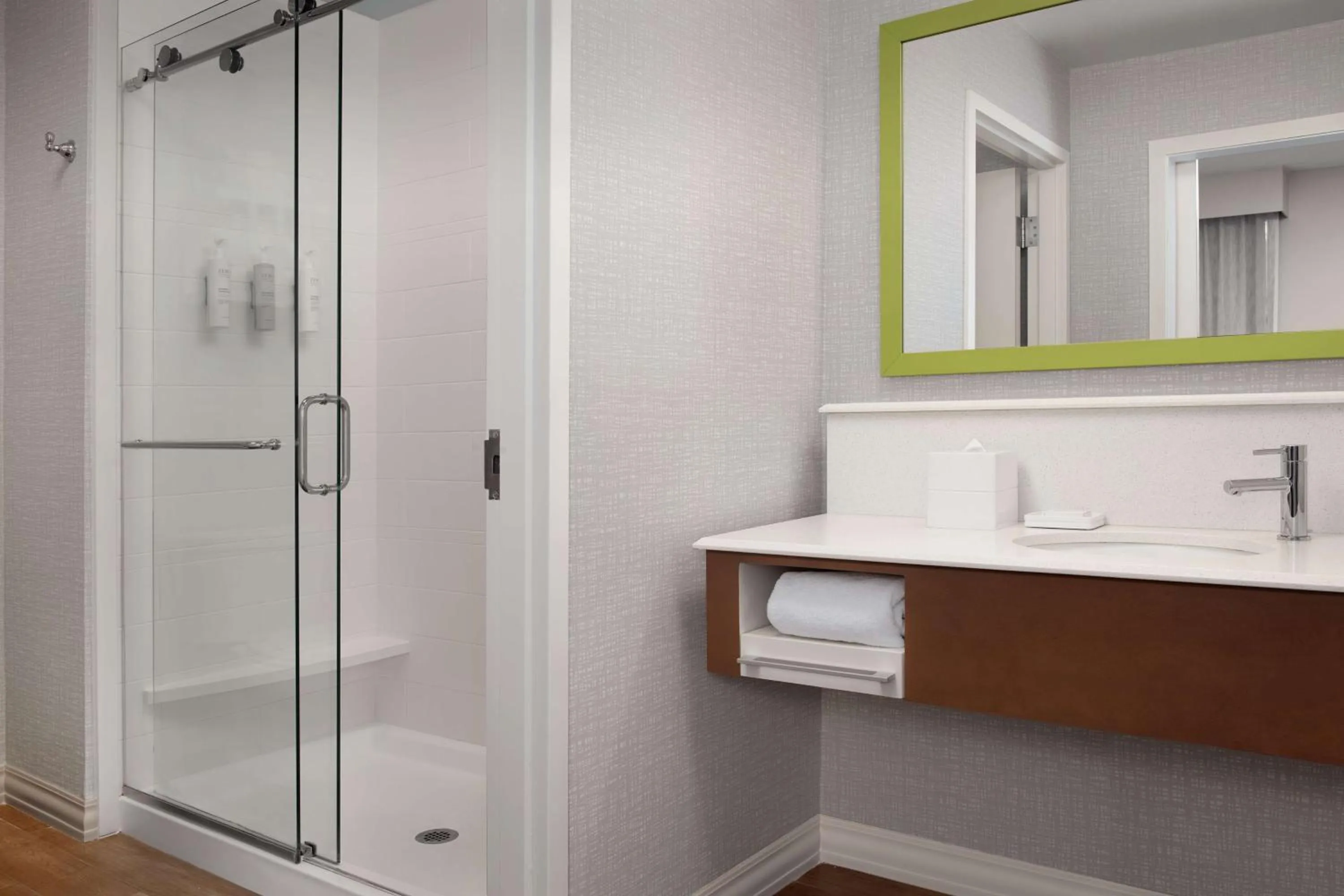 Bathroom in Hampton Inn & Suites Orangeburg, SC