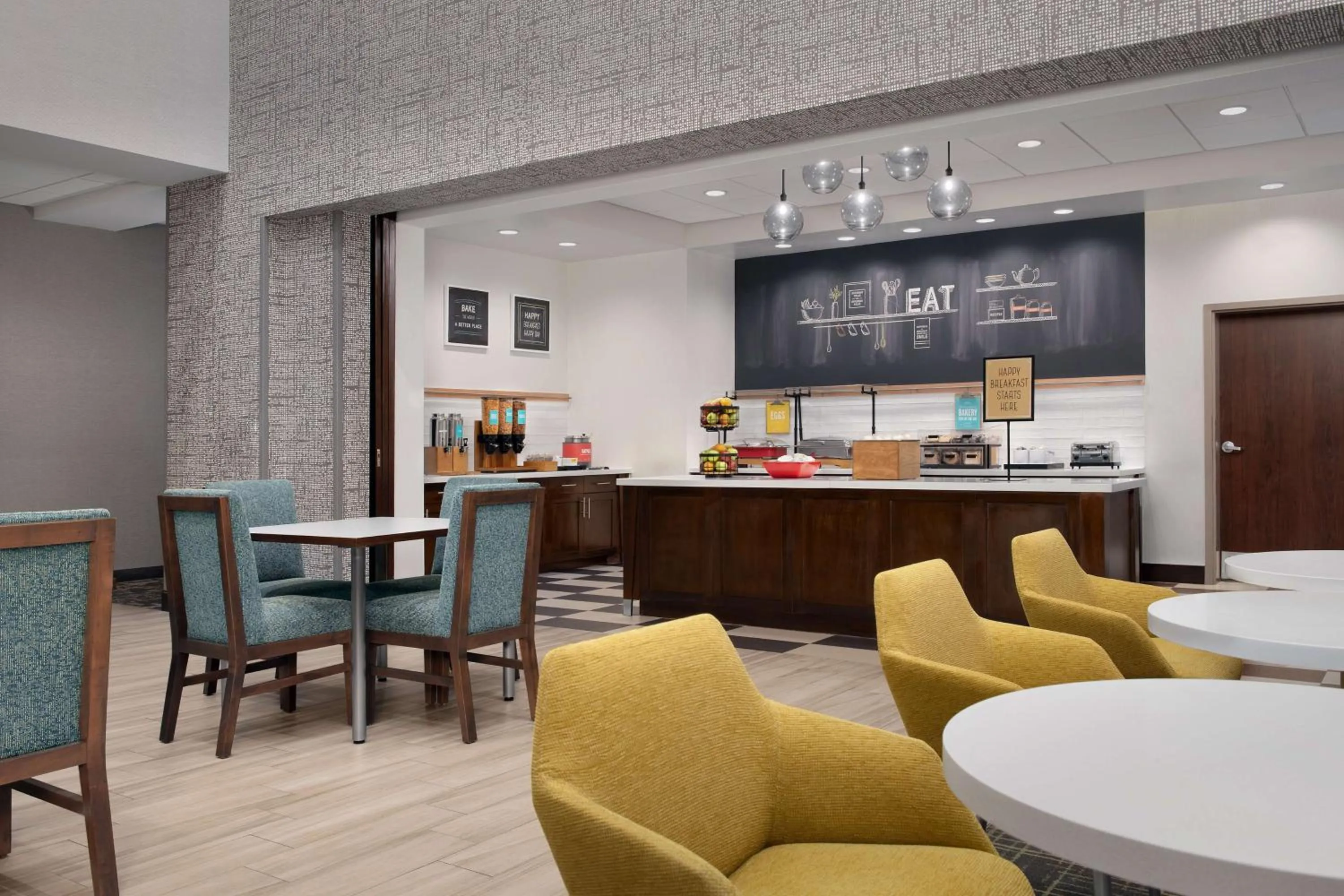 Breakfast in Hampton Inn & Suites Orangeburg, SC