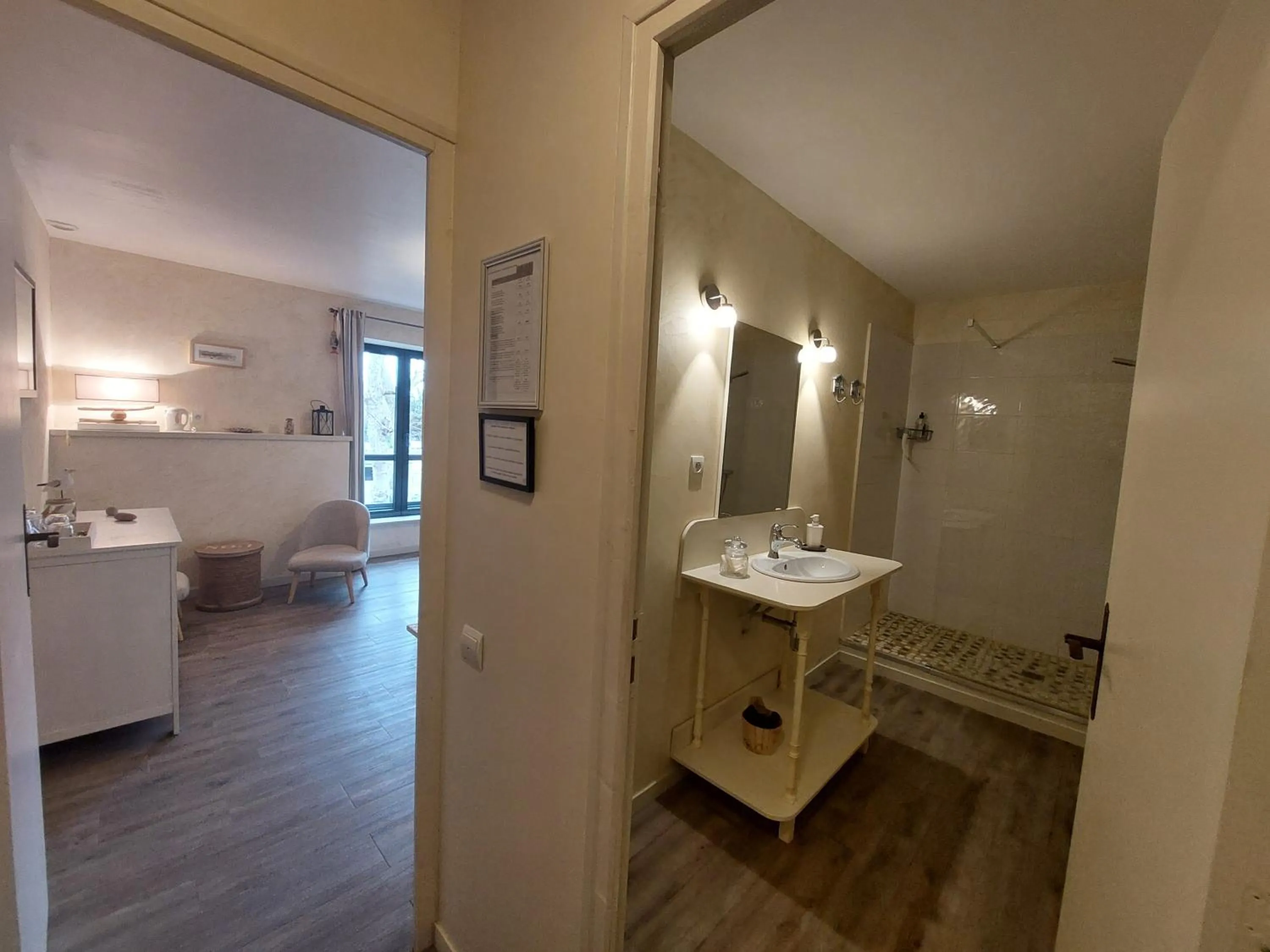 Shower in Retour aux Sources