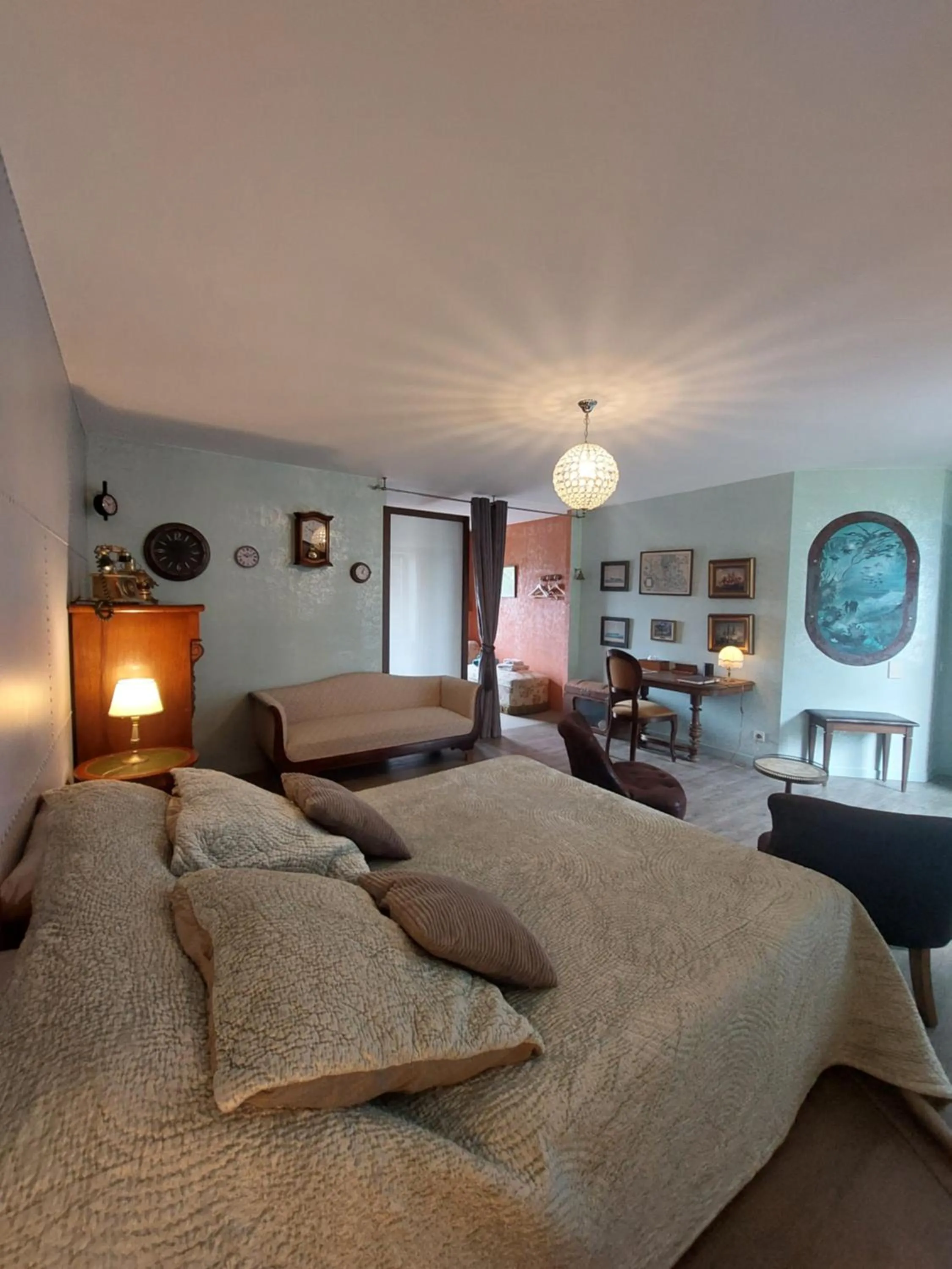 Bed in Retour aux Sources