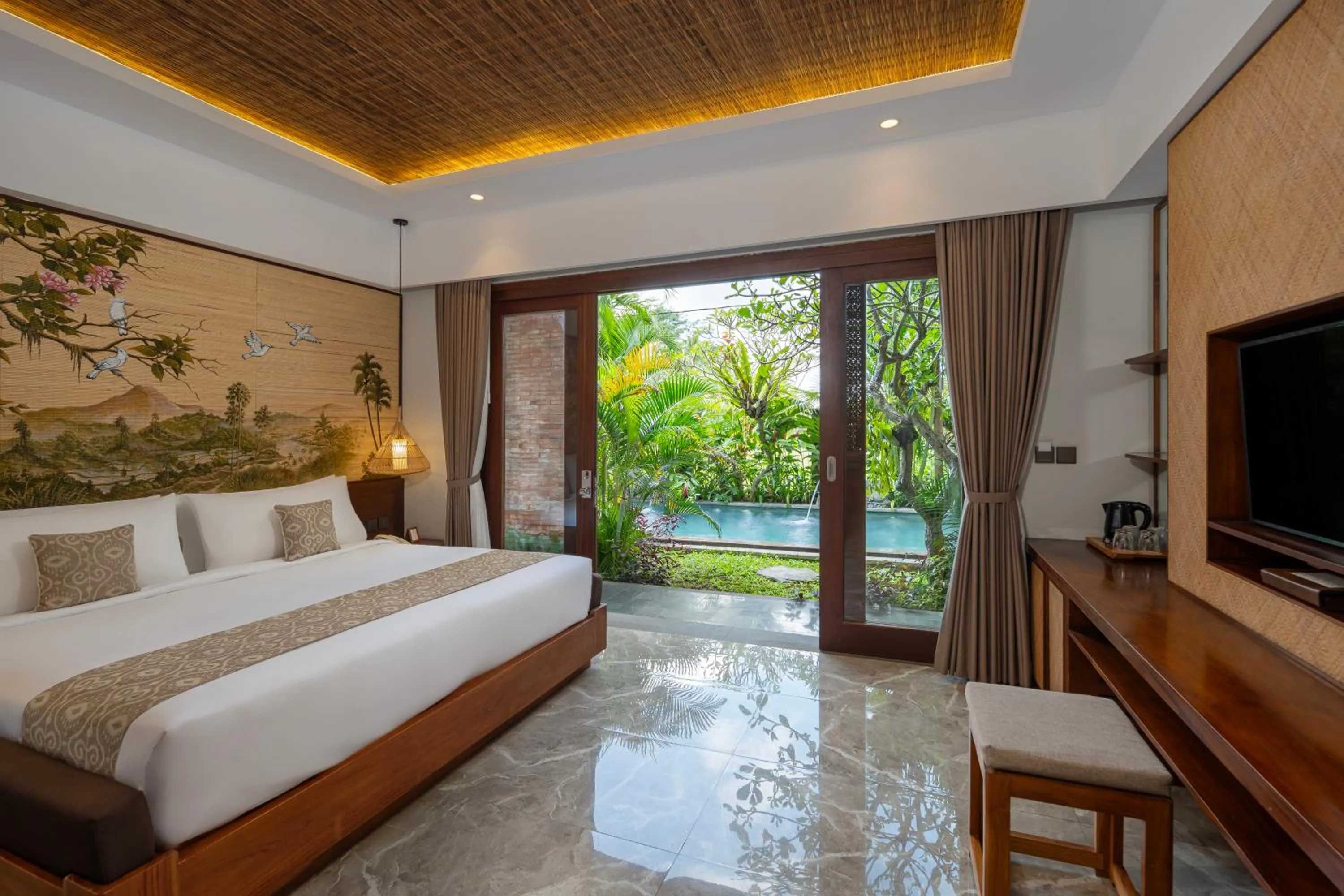 Property building, Bed in Emana Akatara