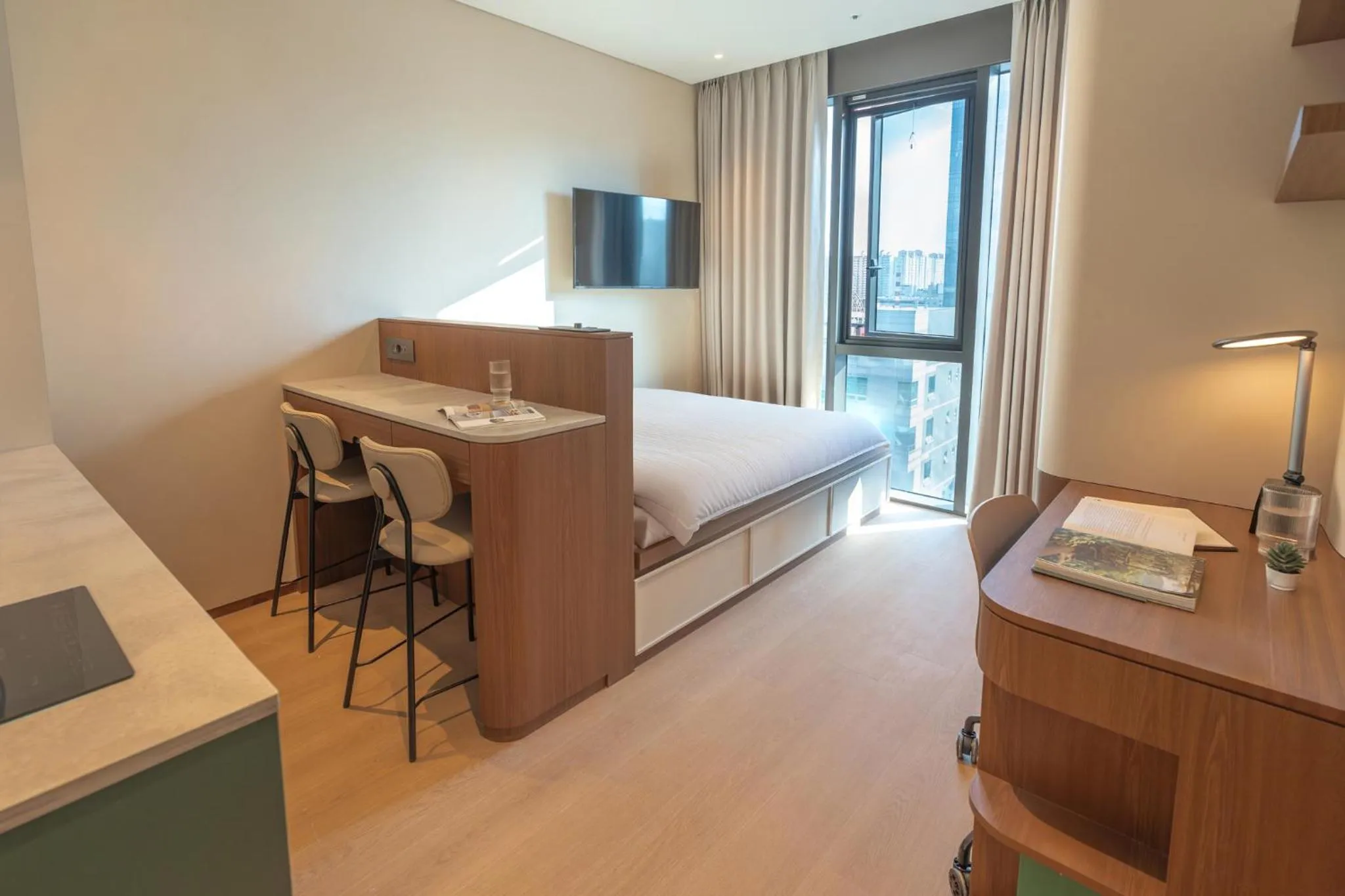 Bed in Weave Suites - Sunyu Parkside