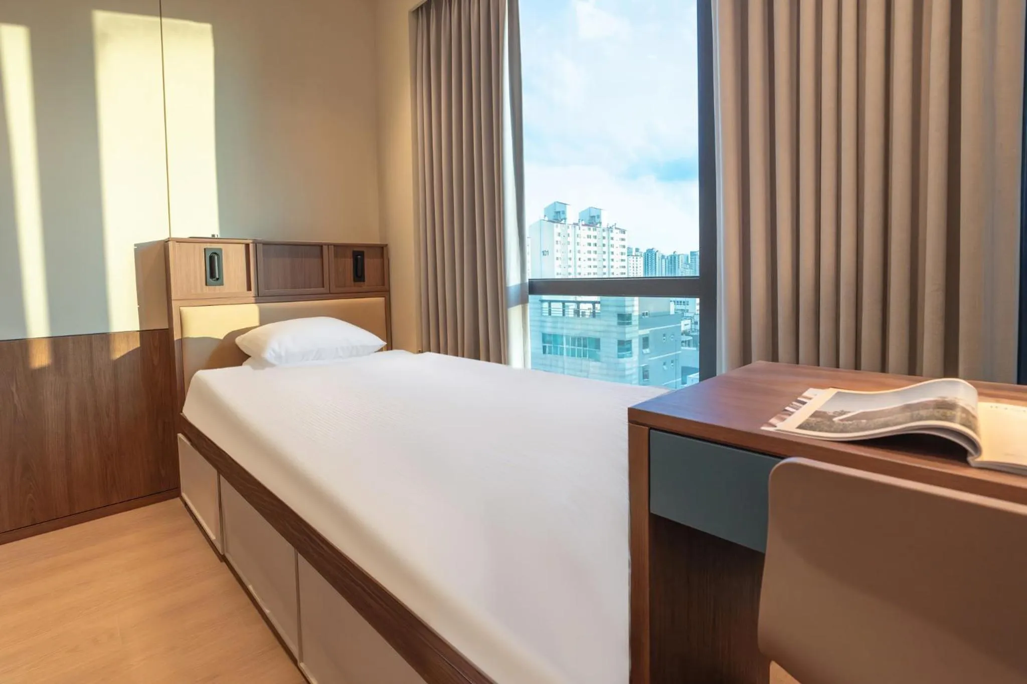 Bed in Weave Suites - Sunyu Parkside