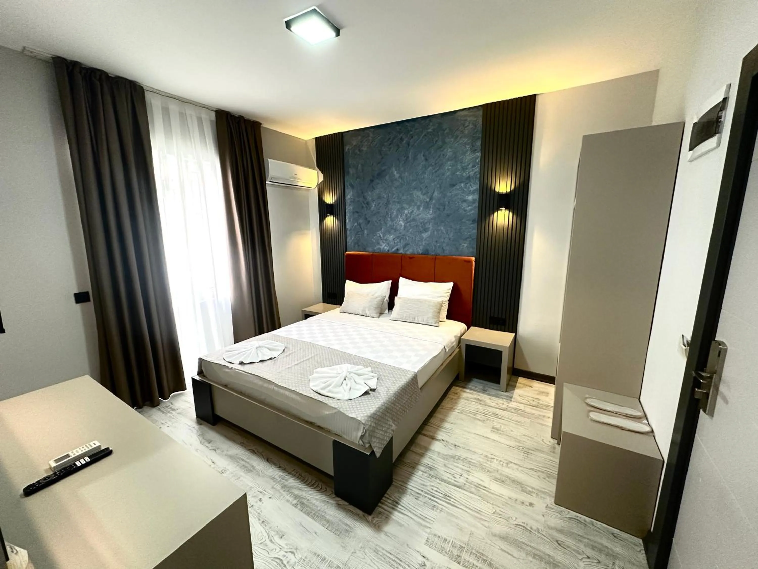 Bed in Ale Park Hotel Apartments