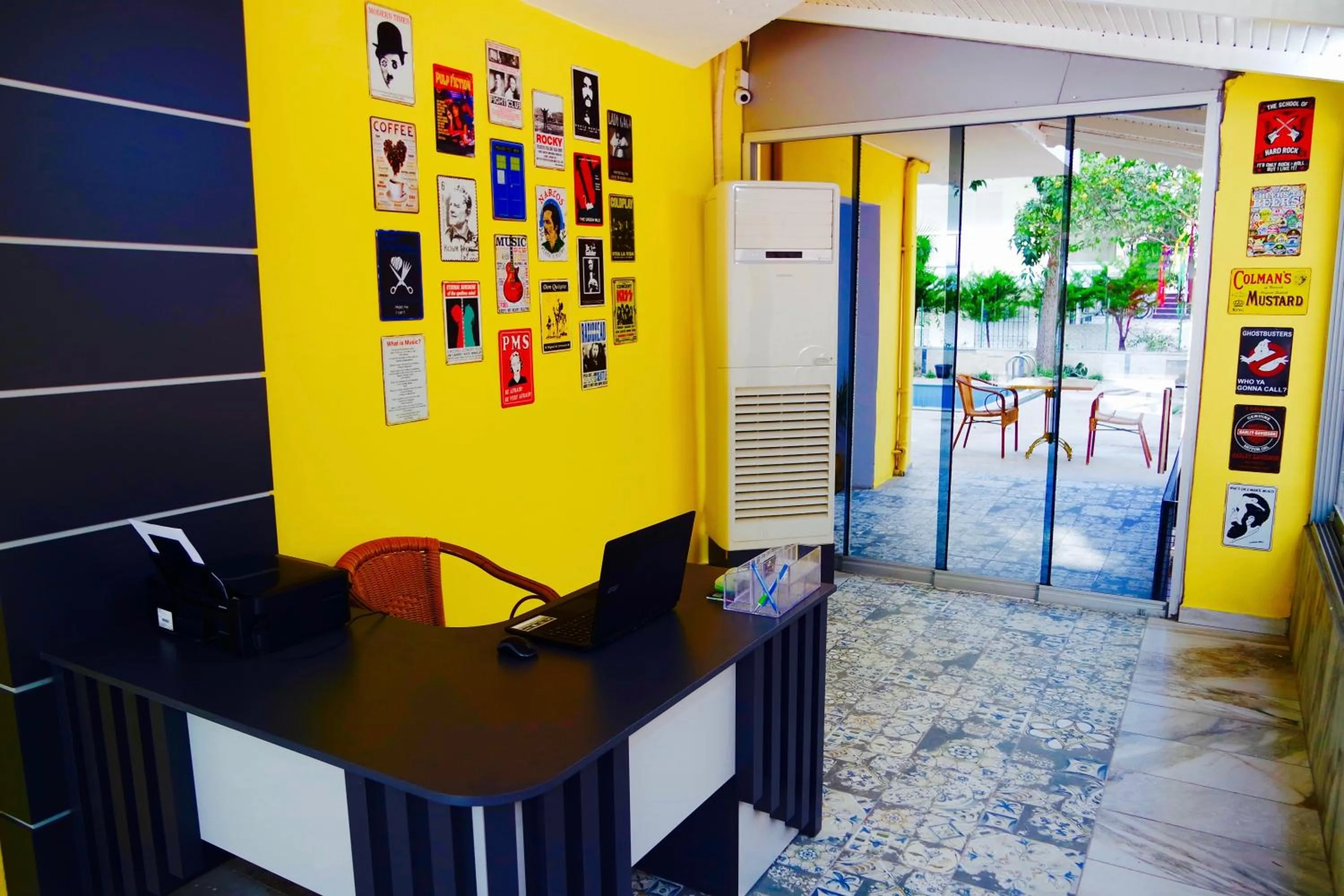 Lobby or reception in Ale Park Hotel Apartments